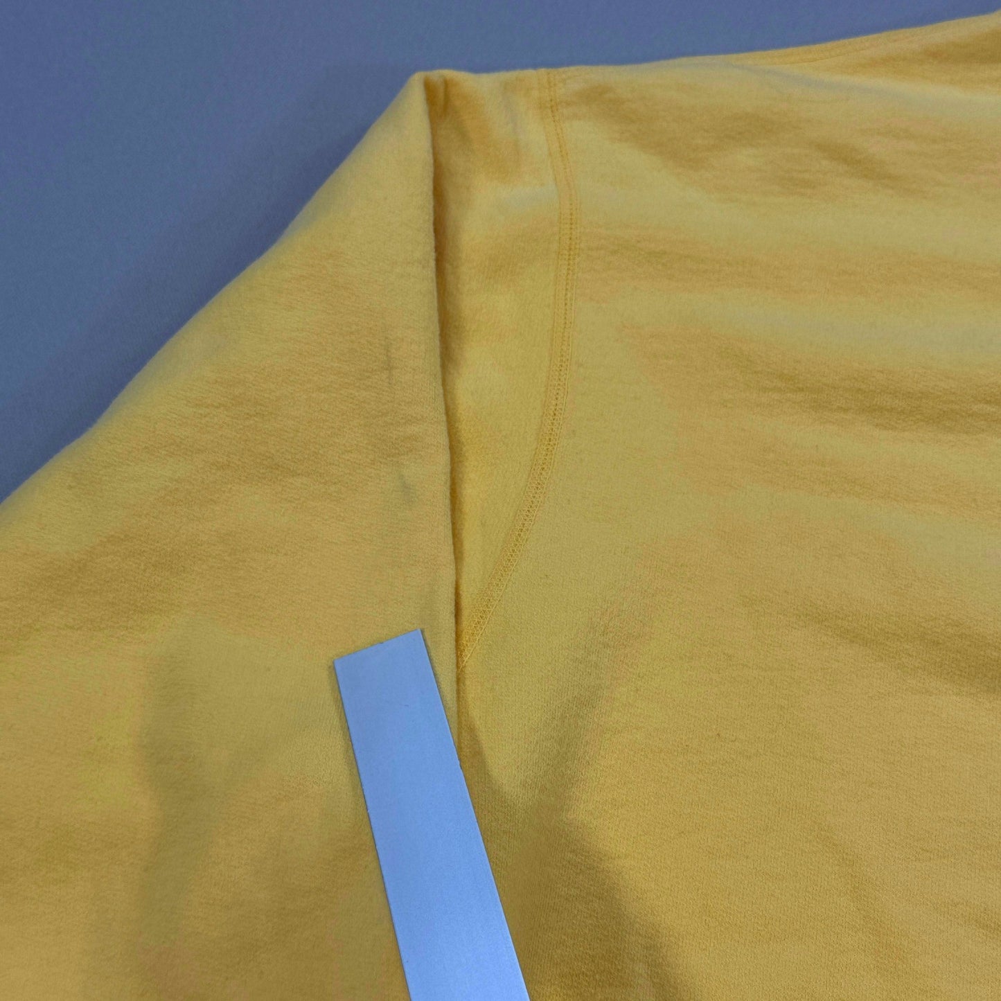 VTG BLANK Non Fiction Canadian Classic Sweatshirt mens Large Yellow Crewneck