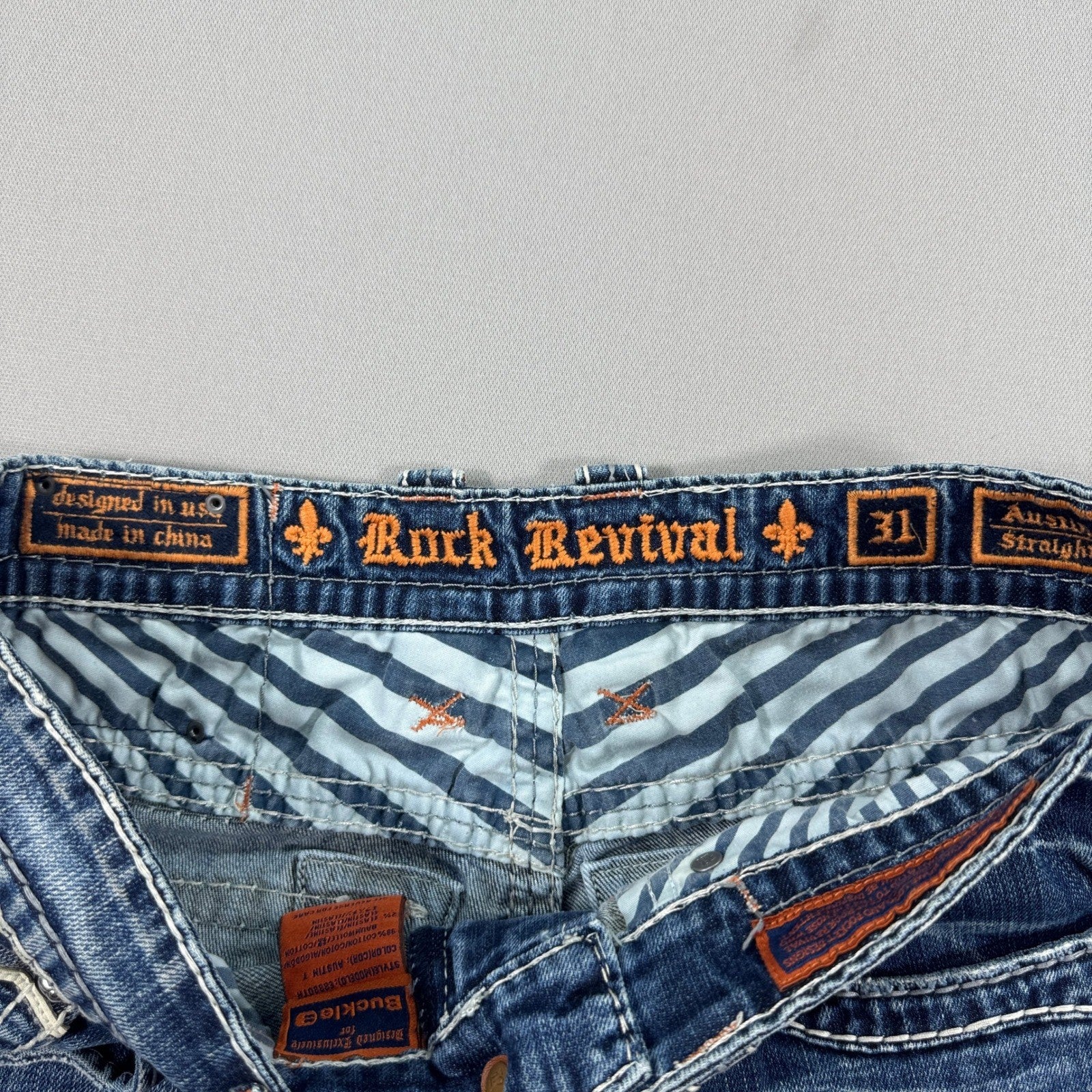 Rock Revival Jeans Bootcut mens Size 31 Blue Denim Distressed Made for Buckle