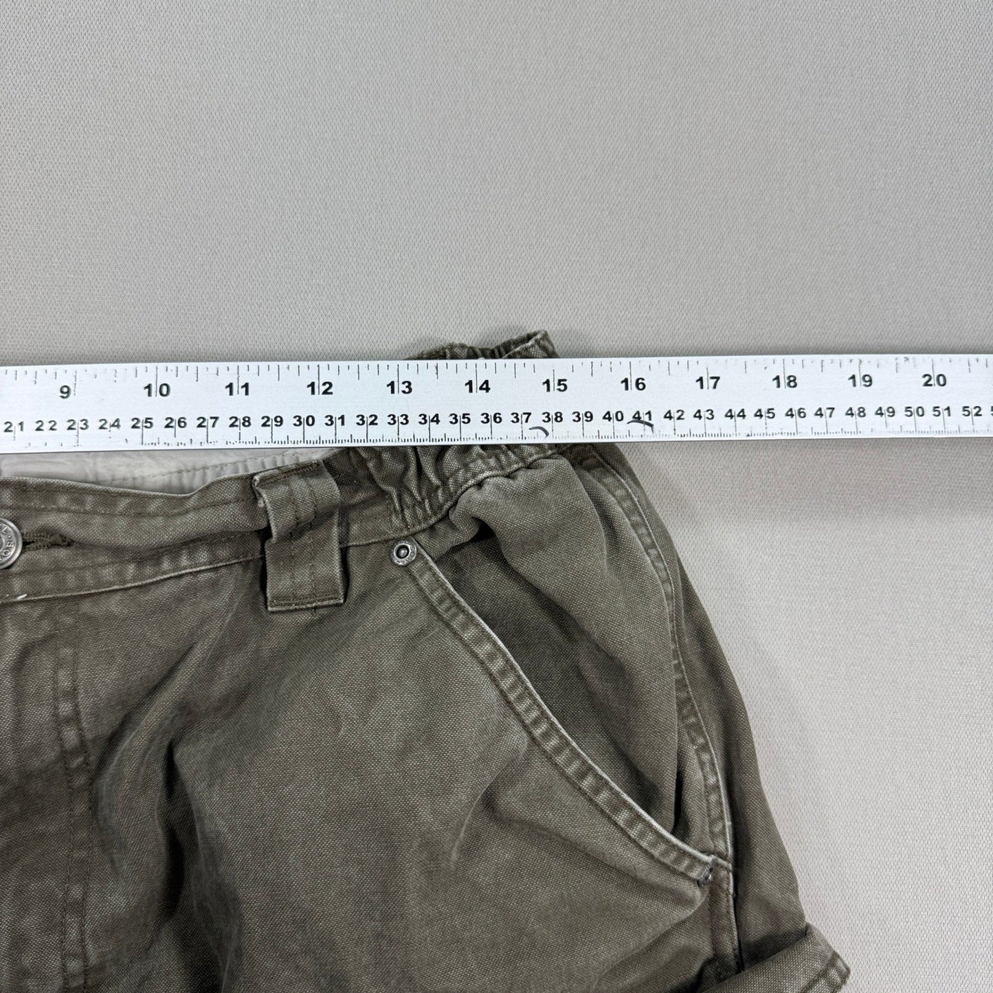 Sorel Cargo Shorts mens Size 34 Olive Green Relaxed Fit Cotton Casual Outdoor