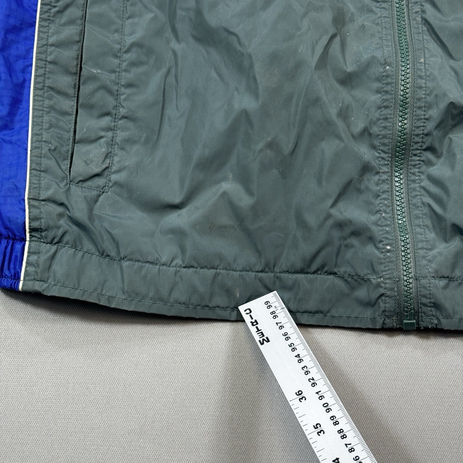 Vintage 90s Nike Windbreaker Jacket XL(18-20) Green Full Zip Athletic