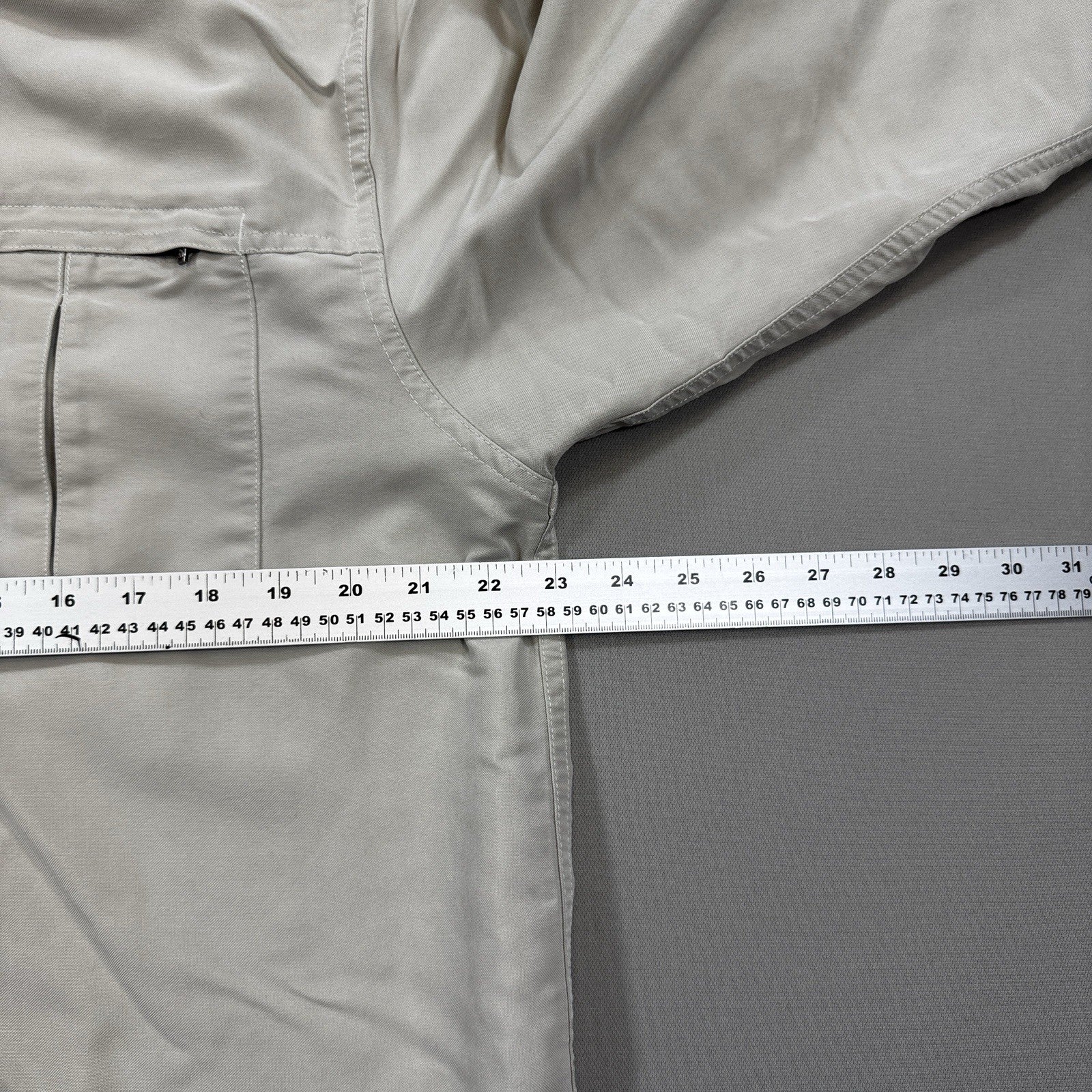 The North Face Long Sleeve mens Large Beige Button Up Shirt Outdoor Hiking