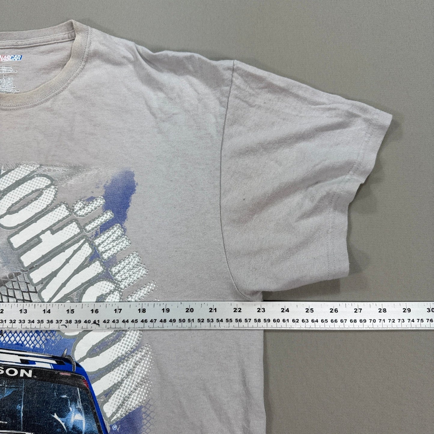 Vintage NASCAR Shirt Jimmie Johnson Lowe's Racing #48 Mens XL Gray Graphic Print