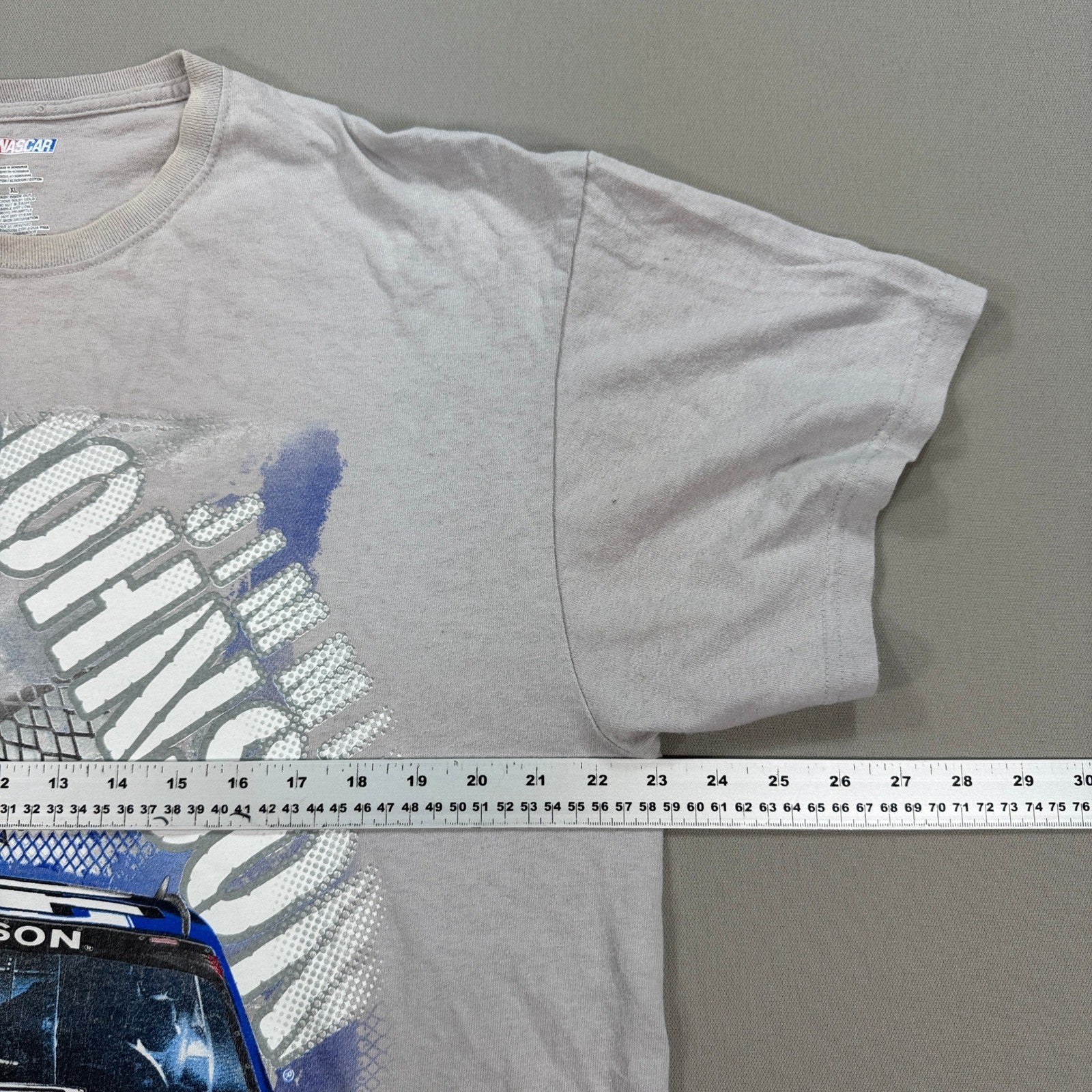 Vintage NASCAR Shirt Jimmie Johnson Lowe's Racing #48 Mens XL Gray Graphic Print