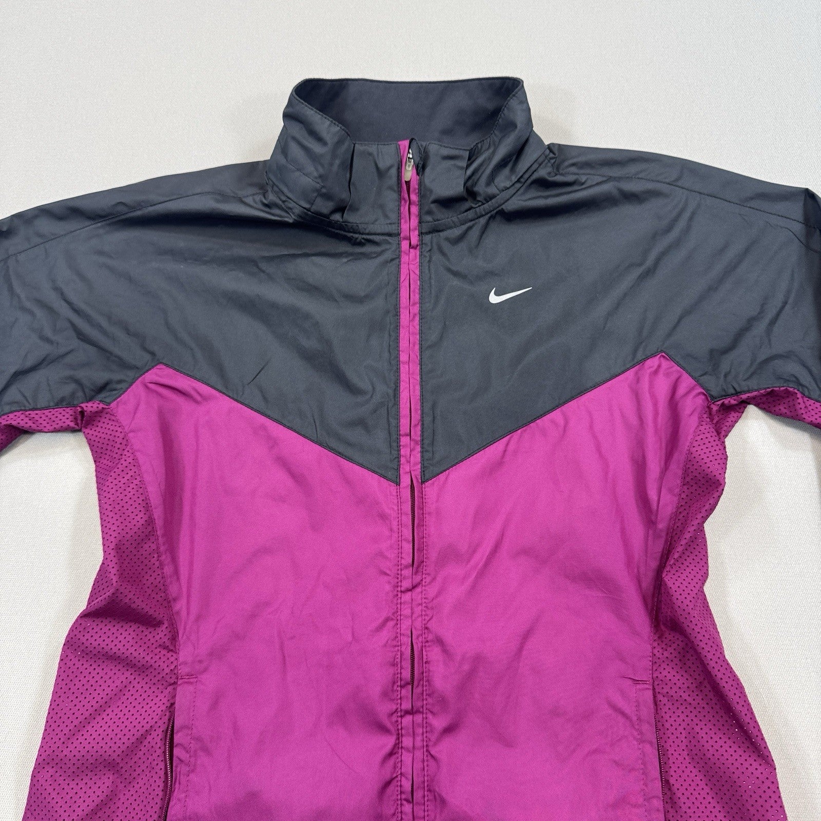 Vintage Nike Running Jacket Womens Small Purple Black Full Zip Windbreaker