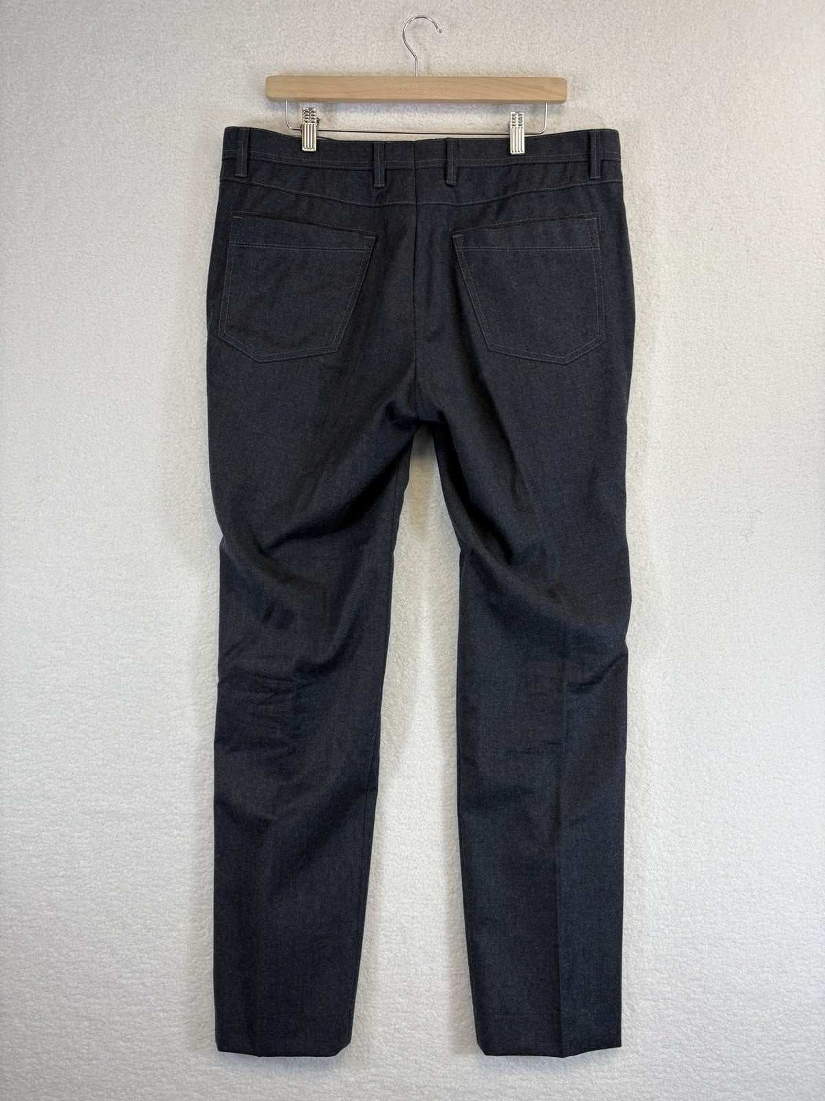 Hugo Boss Straight Fit Pleated Gray Golf Pants Athleisure Chino Mens Size 38x32