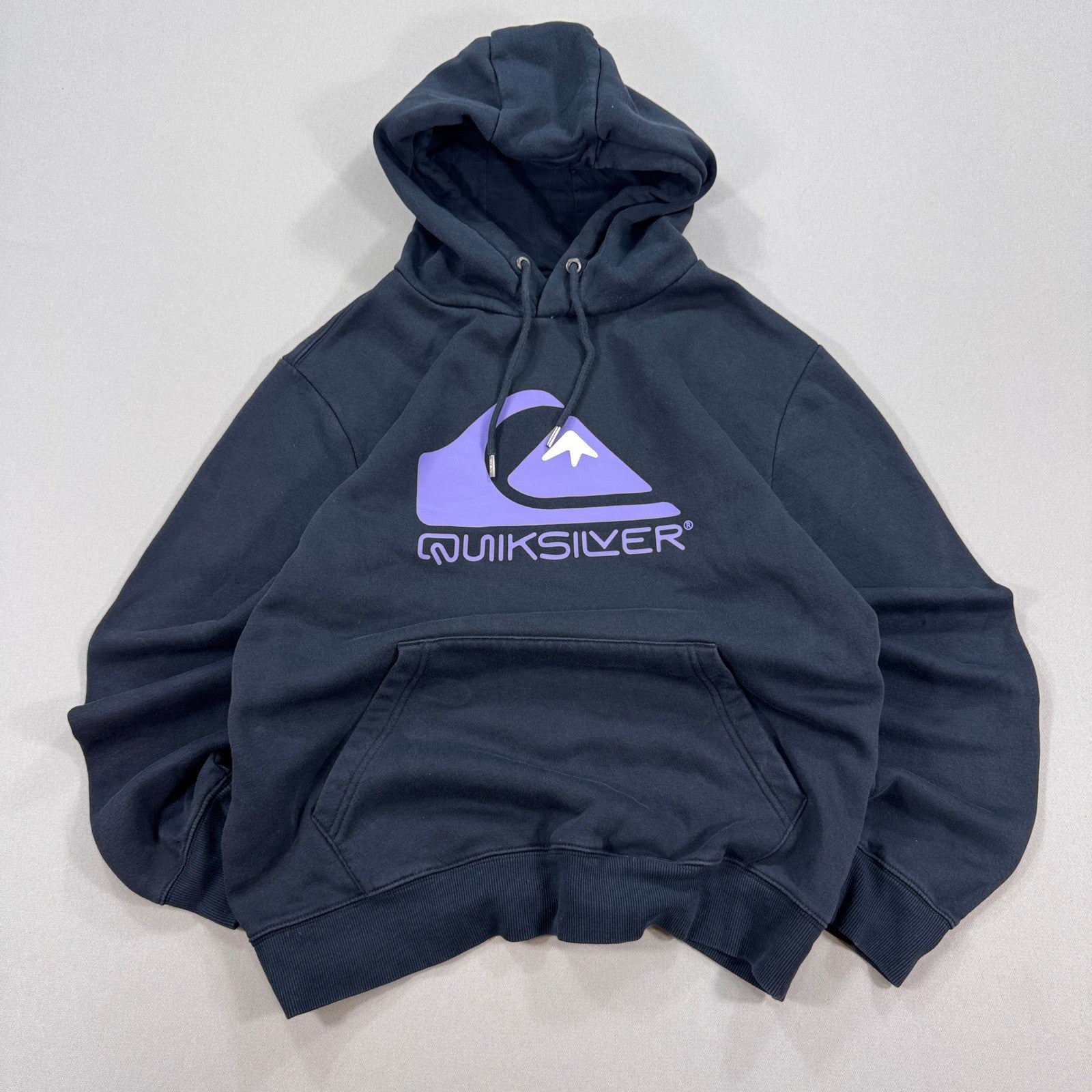 Quiksilver Hoodie mens Medium Black Big Logo Graphic Pullover Drawstring Fleece