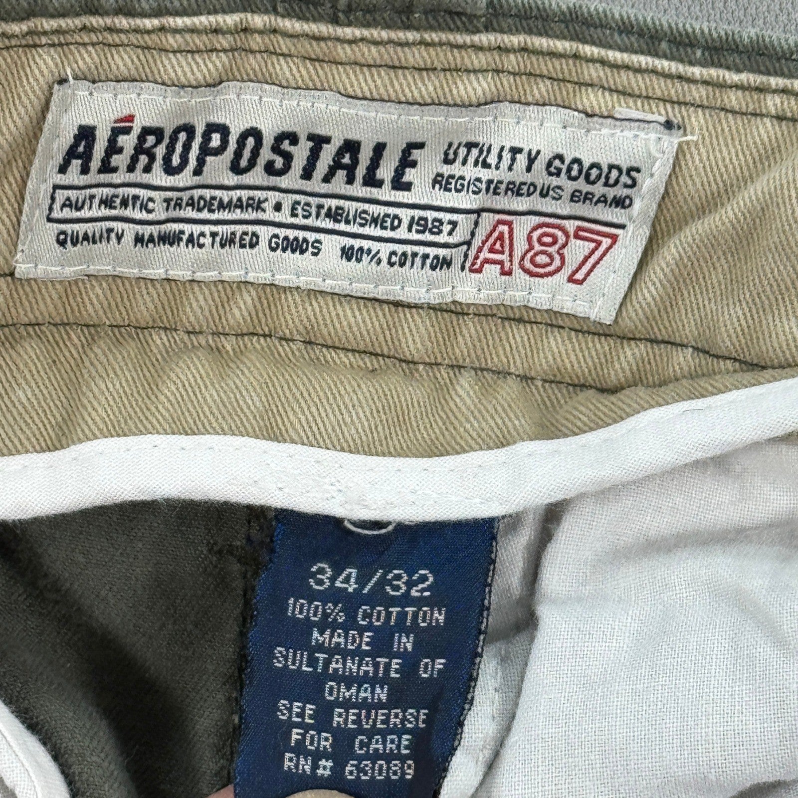 Aeropostale A87 Capri Pants Men's 34x32 Olive Green Cargo Pockets Wide Leg