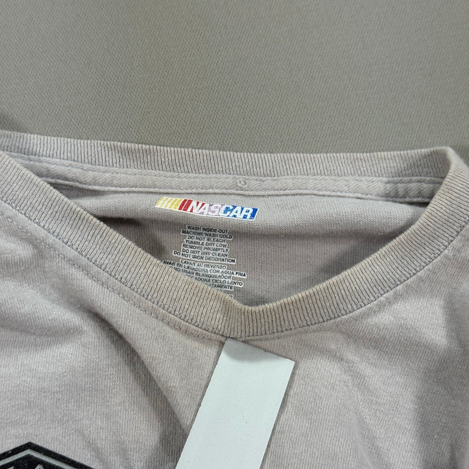 Vintage NASCAR Shirt Jimmie Johnson Lowe's Racing #48 Mens XL Gray Graphic Print