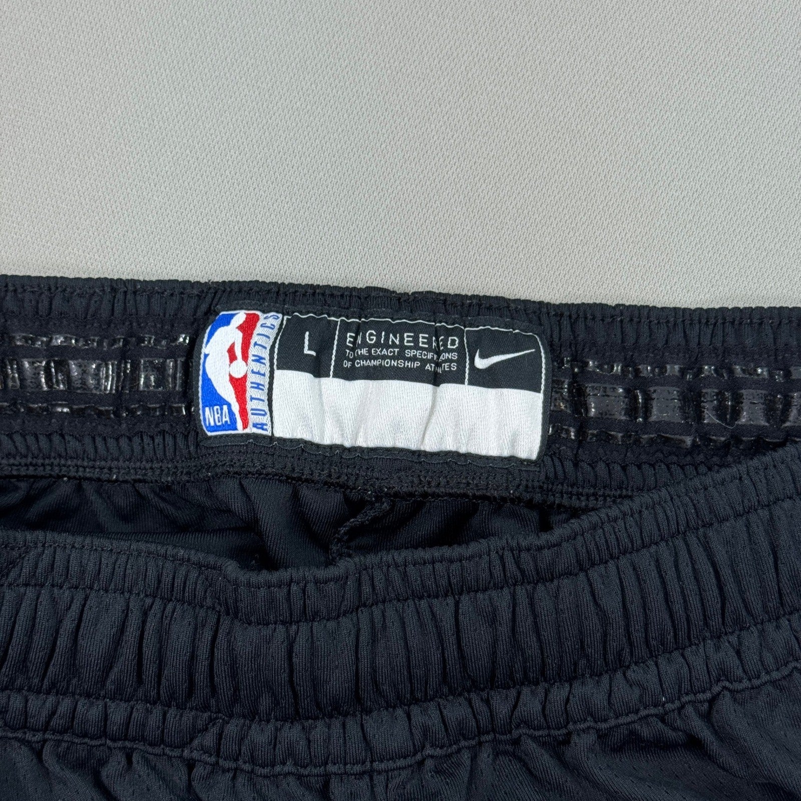 Nike NBA Utah Jazz Authentic Shorts mens Large Black Basketball Team Drawstring