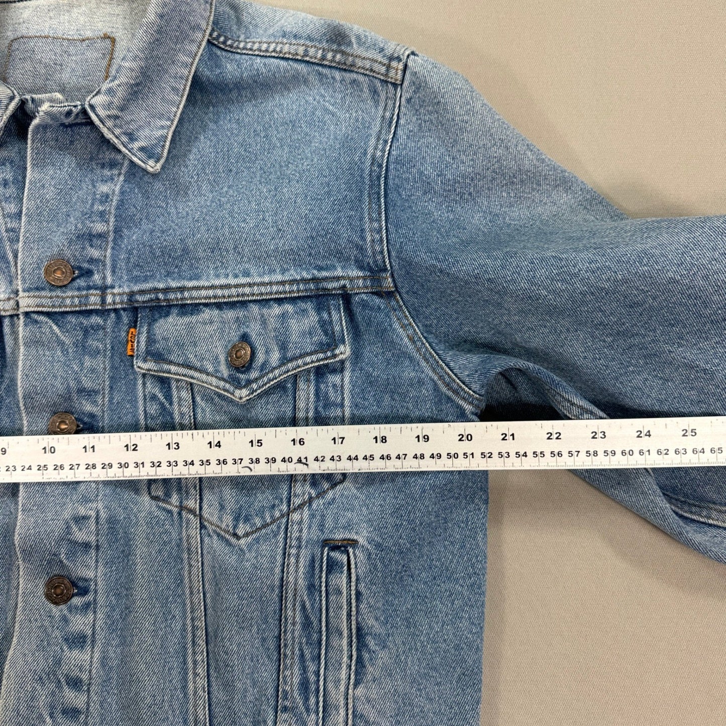 Vintage Levis Denim Trucker Jacket mens Small Light Wash Orange Tab 75515-0212