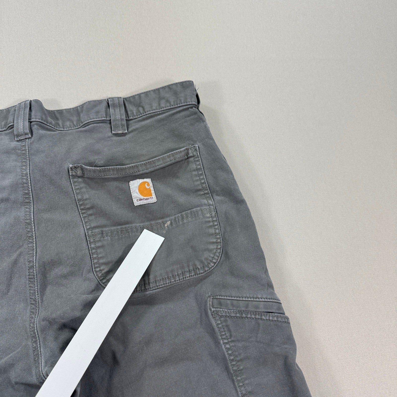 Carhartt Relaxed Fit Work Shorts Canvas Rugged Flex mens Size 34 Gray Ripstop