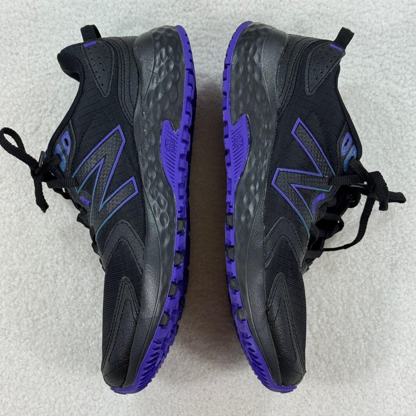 New Balance Running Shoes WT410MB7 Black Purple Womens Size 9 Athletic Sneakers