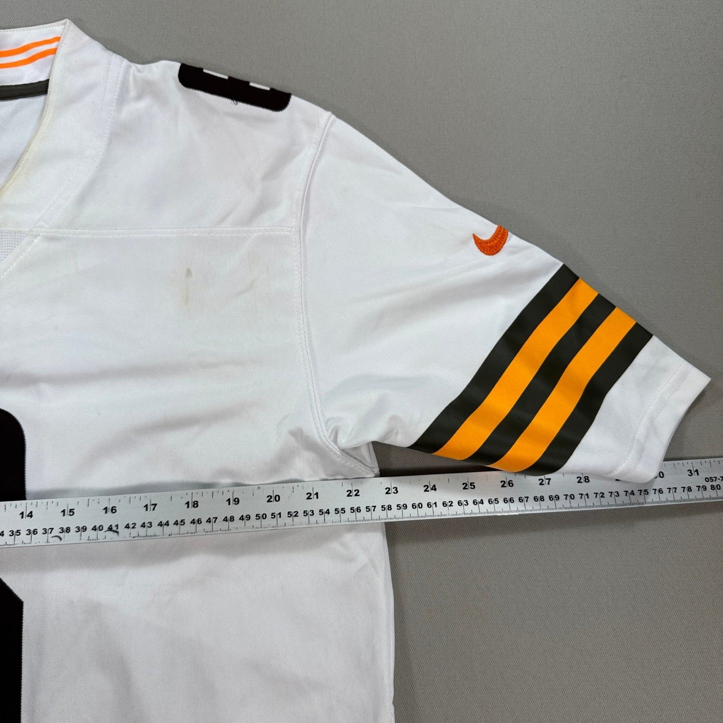 Cleveland Browns Mayfield #6 NFL Nike Jersey mens Medium White Football Shirt