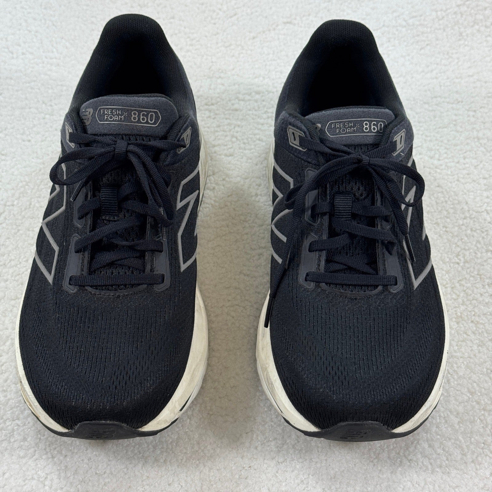 New Balance Fresh Foam M860K14 Running Shoes Womens Size 10 2E Black Sneakers