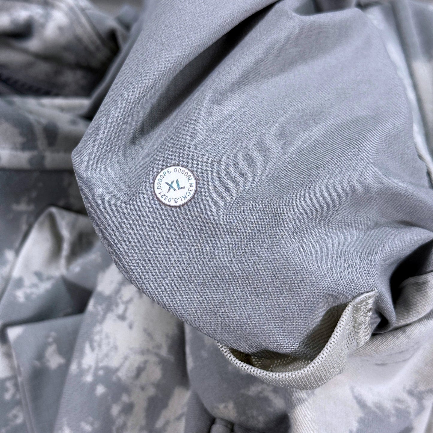 Lululemon City Sweat Pullover Hoodie French Terry Mens XL Spectral White Opal