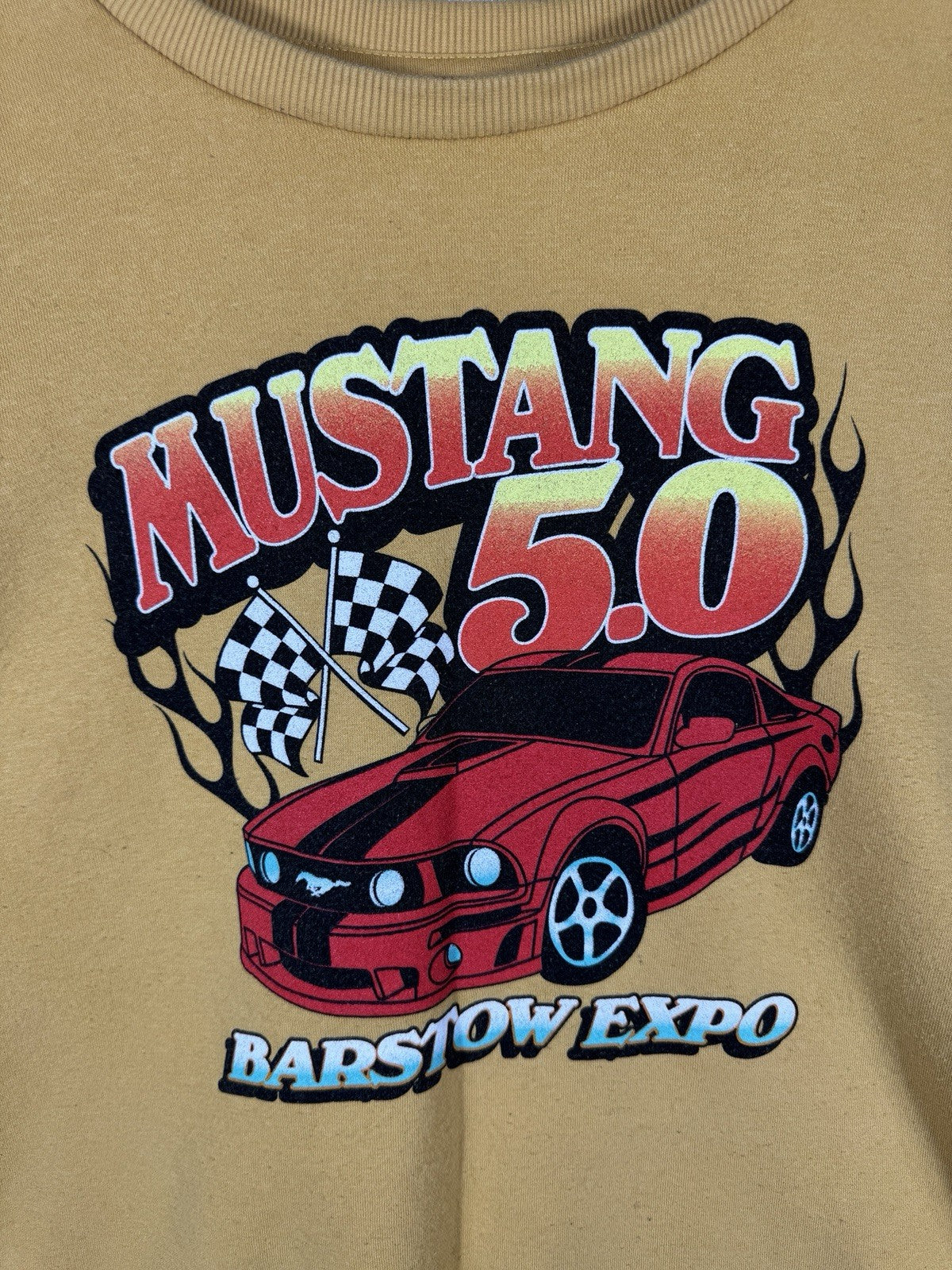 Vintage Ford Mustang Racing mens Pullover Sweater Yellow XL