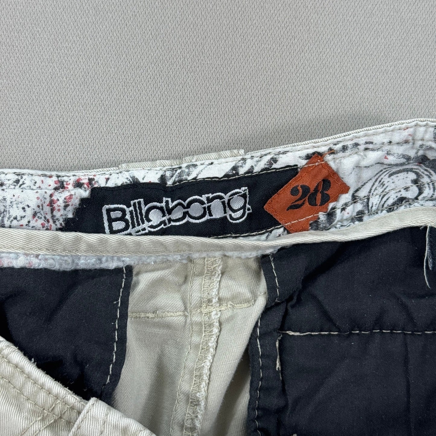 Rare Billabong Cargo Shorts mens Size 28 Beige Y2K 100% cotton