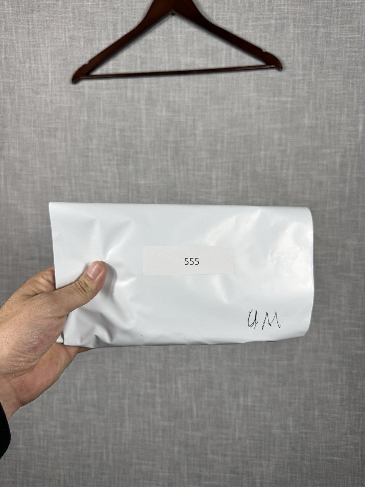 Under Armour RAMS mens Tank Top Shirt Size Medium Workout Track