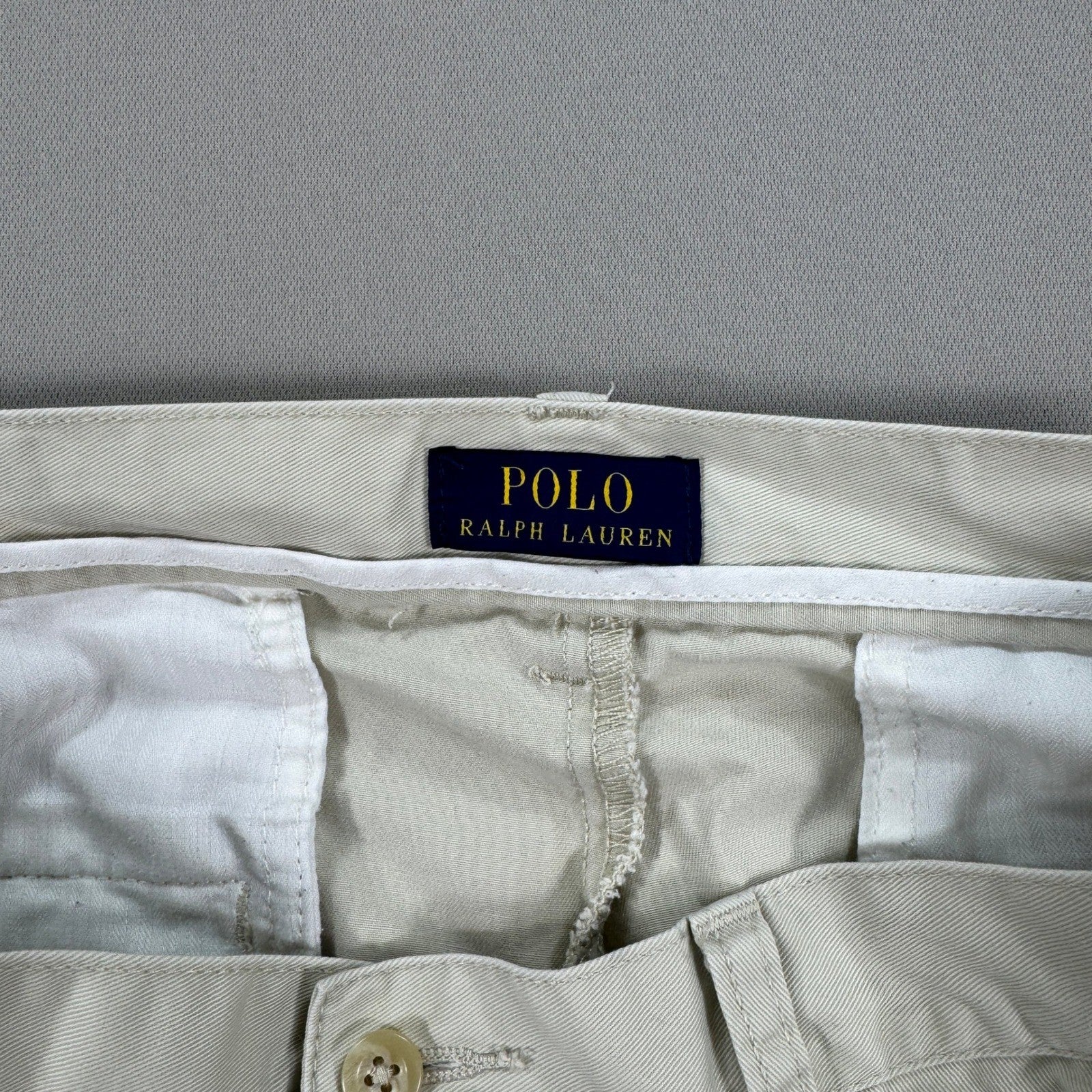 Polo Ralph Lauren Classic Fit Chino Shorts mens Size 33 Khaki Beige Casual