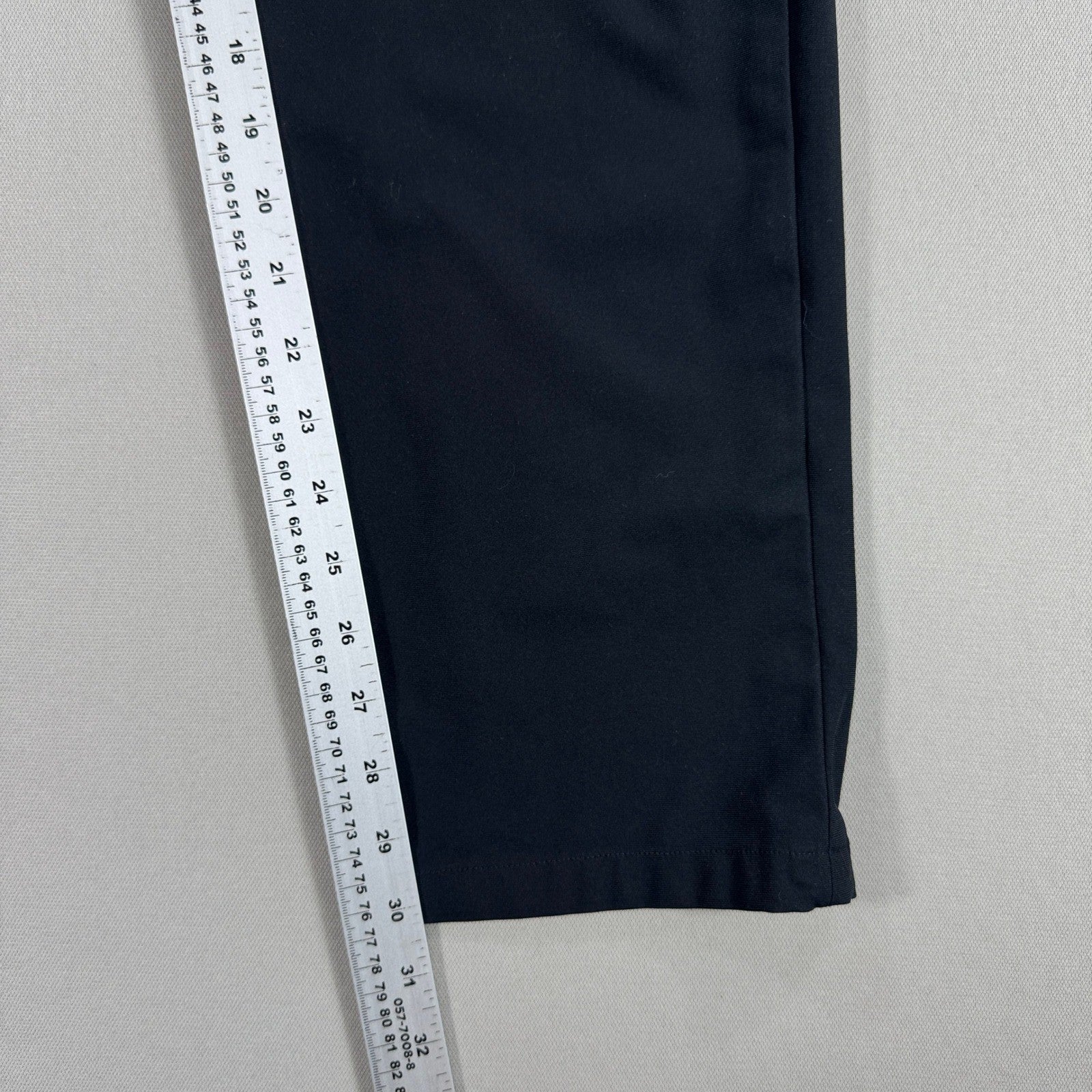 Lululemon Commission Dress Pants Men's 30x30 Black Slim Fit Stretch Warpstreme