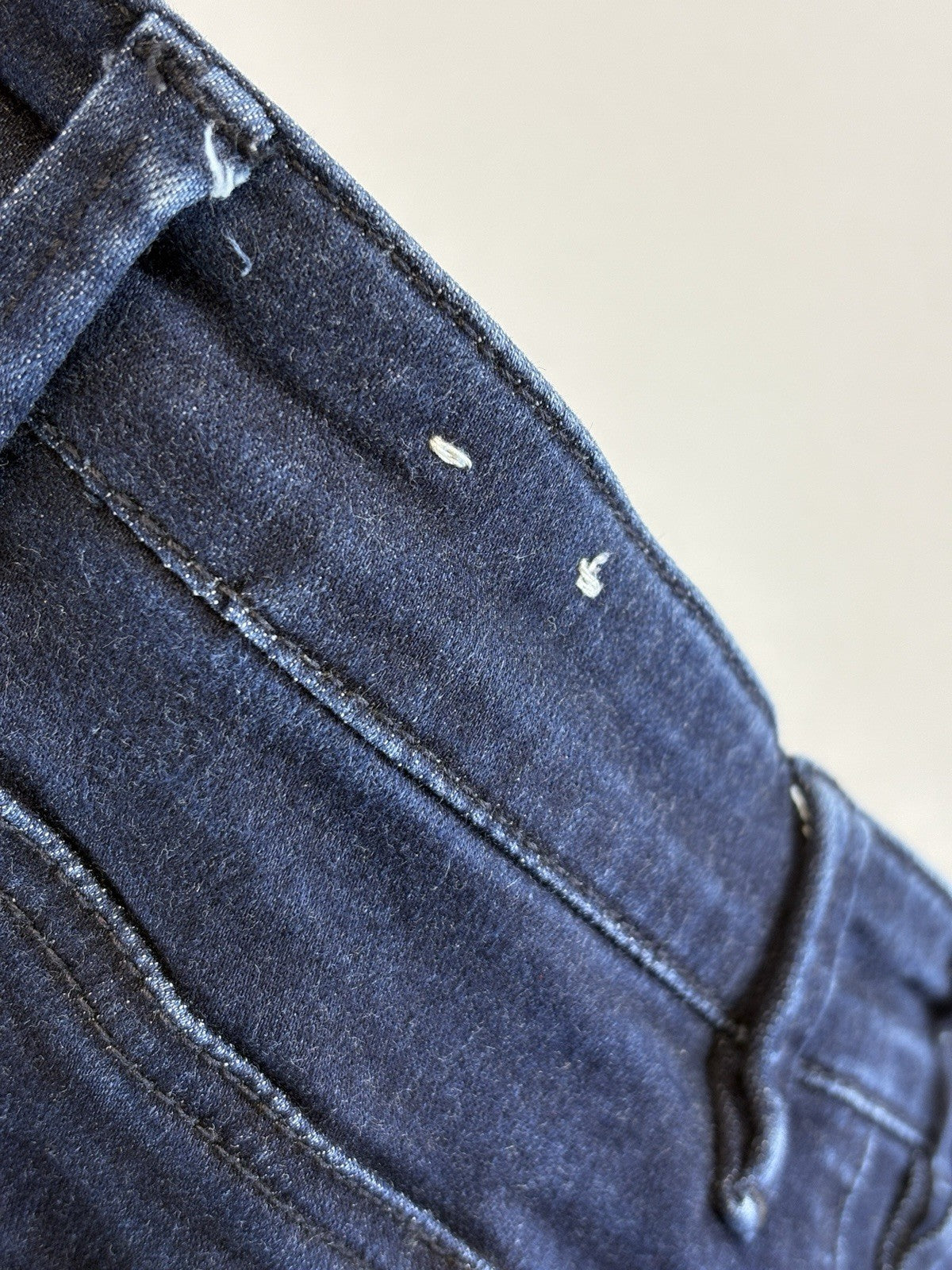 Tommy Bahama Jeans Straight Leg mens 30x28 Dark Blue Denim Dark Wash Stretch