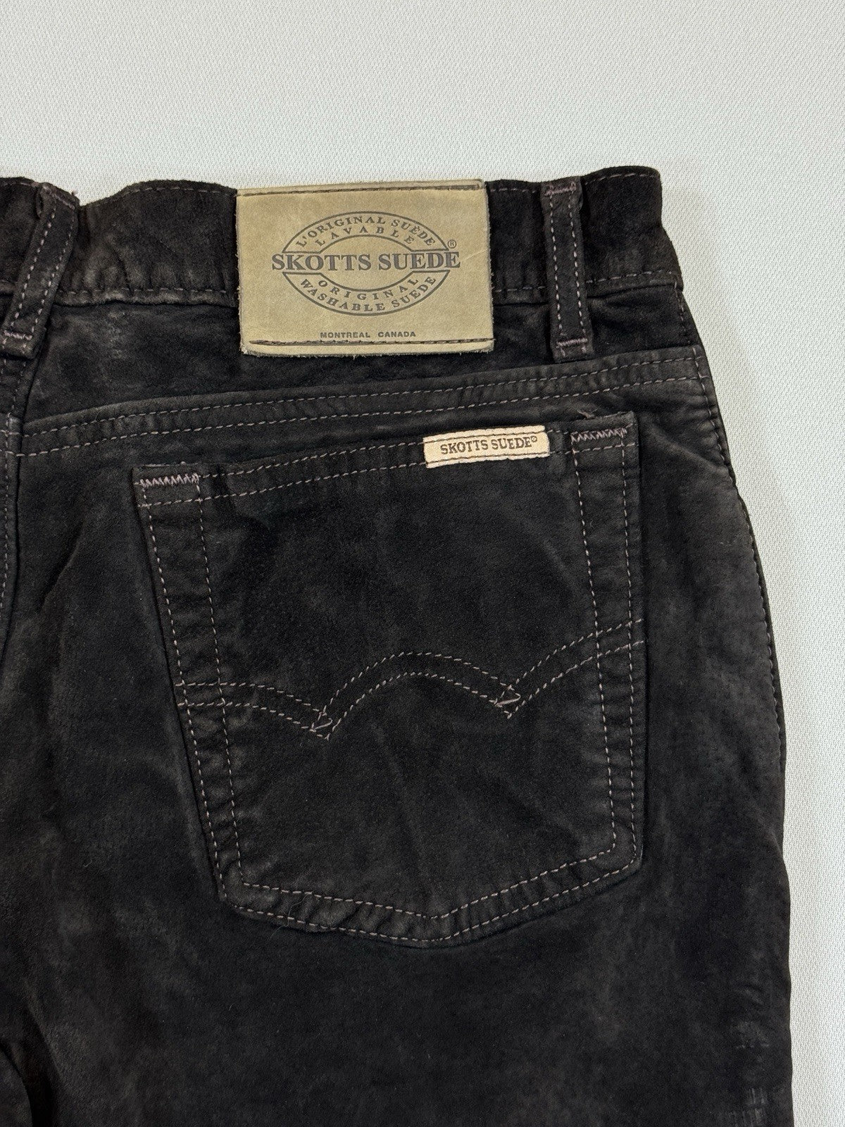 Skotts Suede Straight Leg 100% Leather mens Size 32 Black Denim Made In Canada