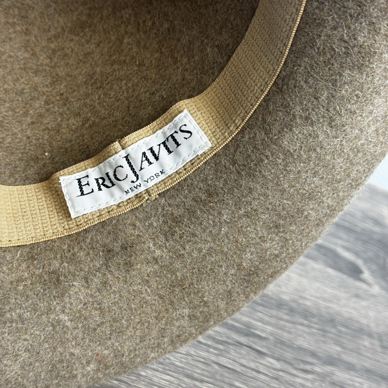 Vintage Eric Javits Squishee Felt Wool Bucket Hat Womens Light Brown Made In USA