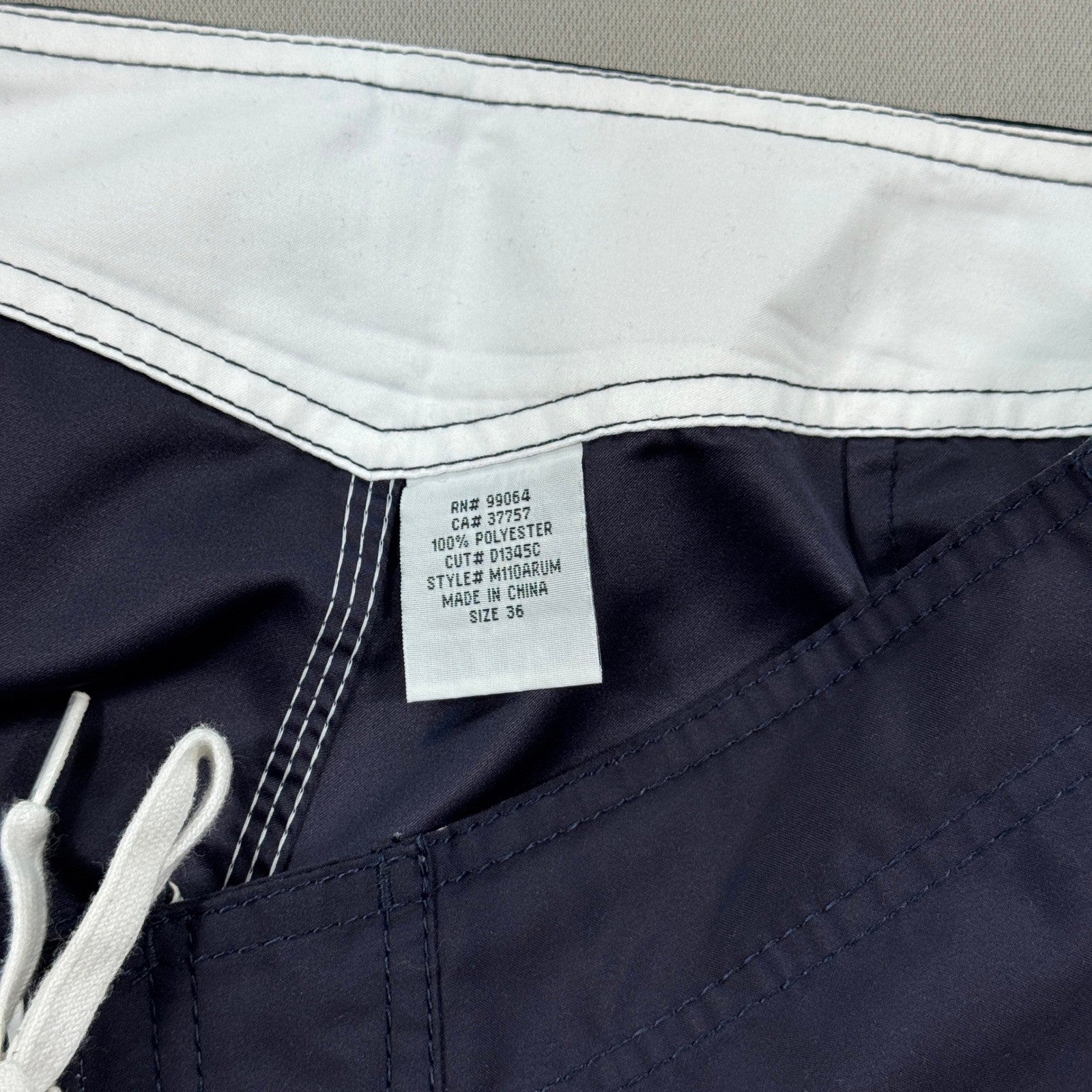 Billabong Board Shorts Platinum mens Size 36 Navy Blue Swim Trunks Beach Surf