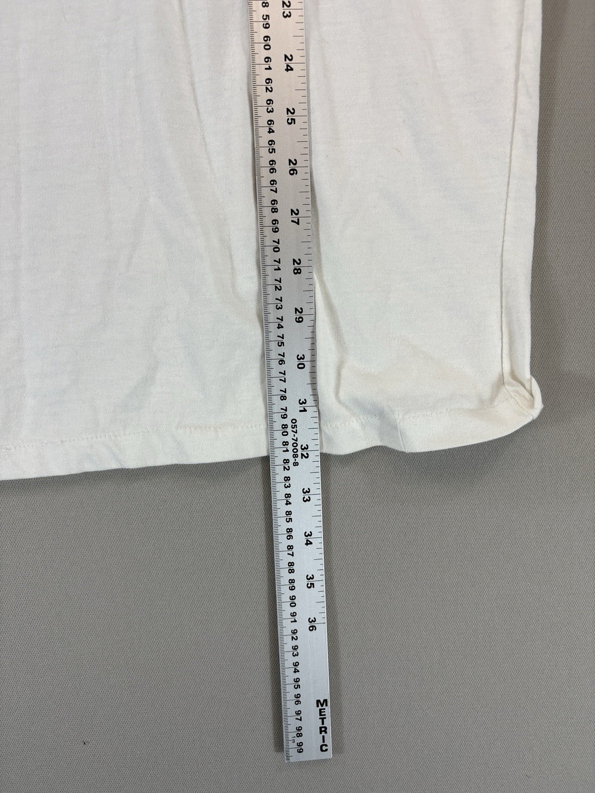 Vintage Garfield Virgo Jim Davis White Graphic Shirt Womens Medium Made in USA