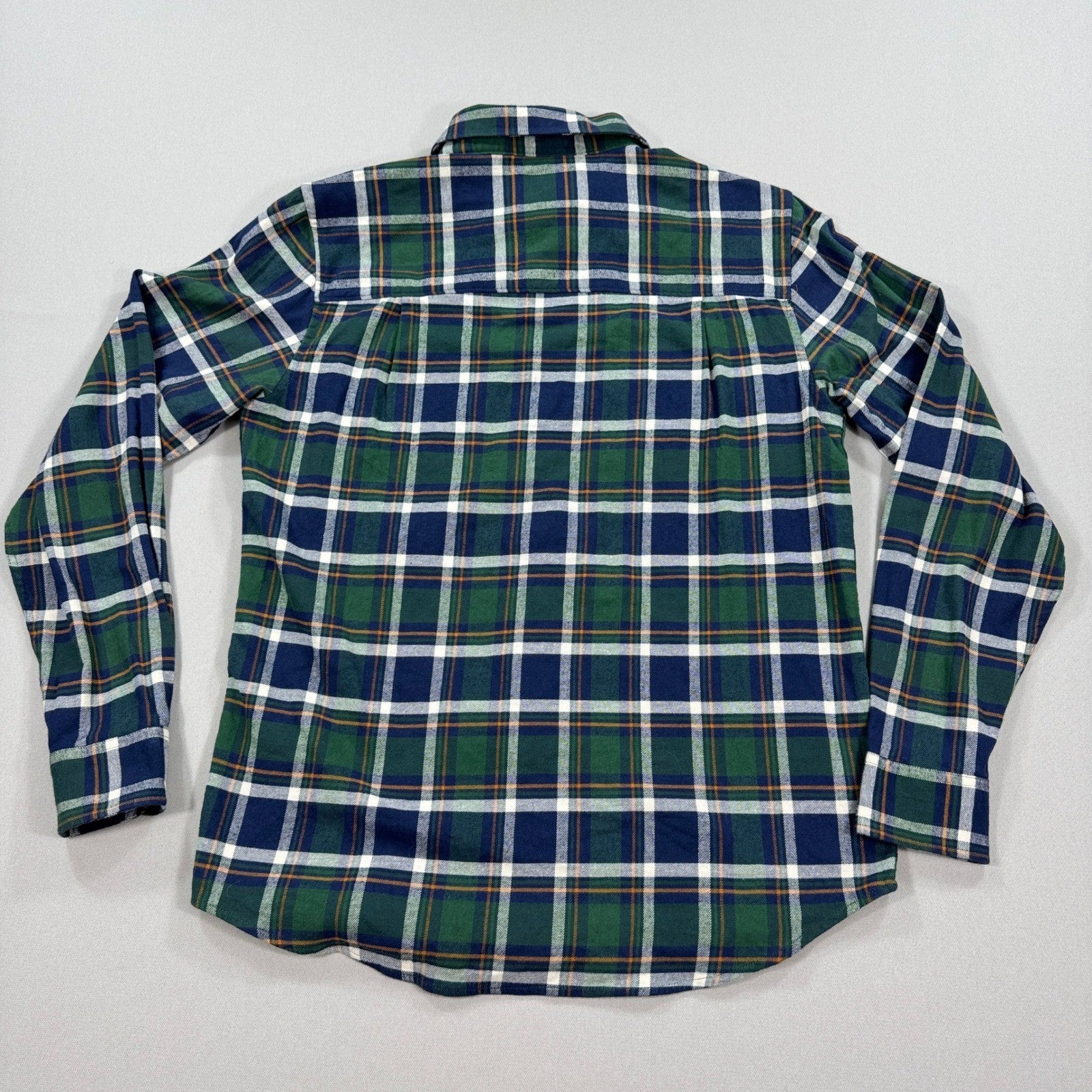 NWT Wind River Outfitters Mens Medium Flannel Shirt Plaid Button Down Green Blue
