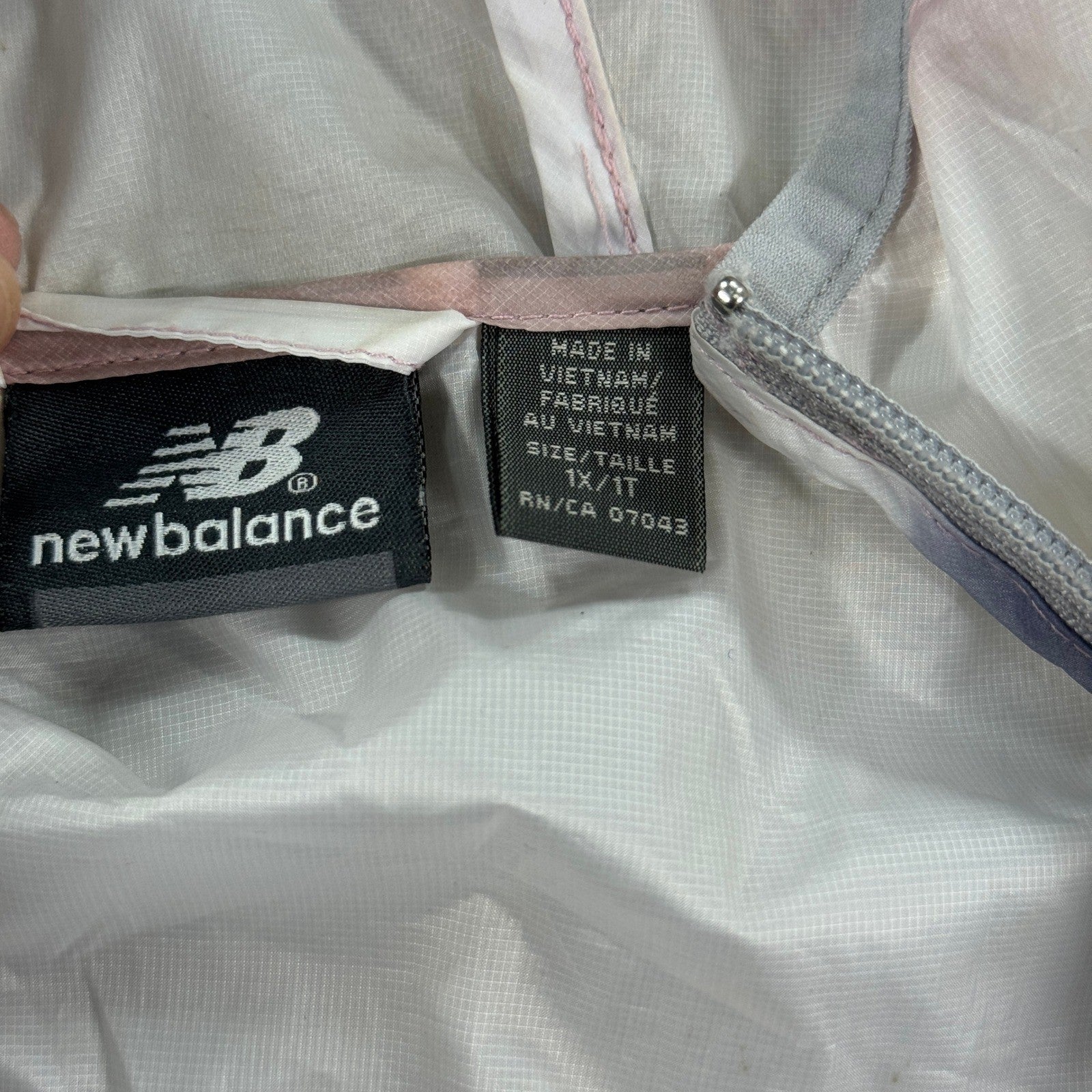 New Balance Jacket Womens 1X Windbreaker Ombre Tie Dye Raincoat Water Resistant