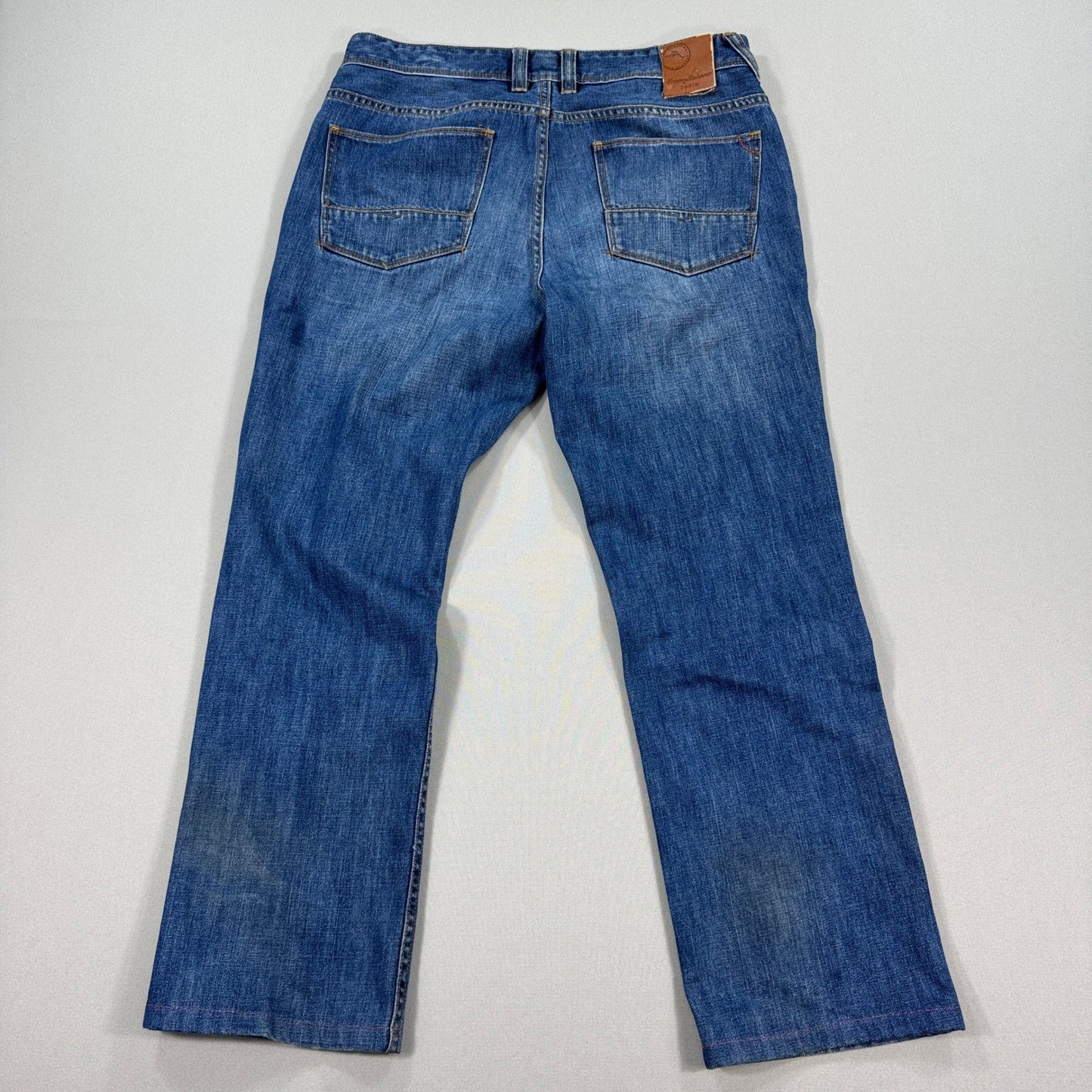 Tommy Bahama Santorini Authentic Straight Jeans mens 34x32 Denim Medium Wash