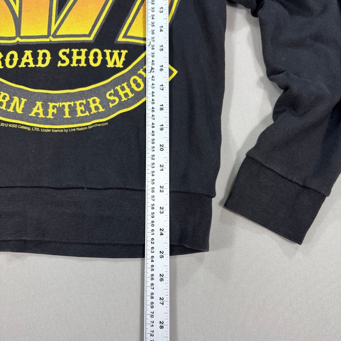 KISS Road Show 2012 Graphic Sweatshirt Womens Size 10 Black Gold Writing H&M