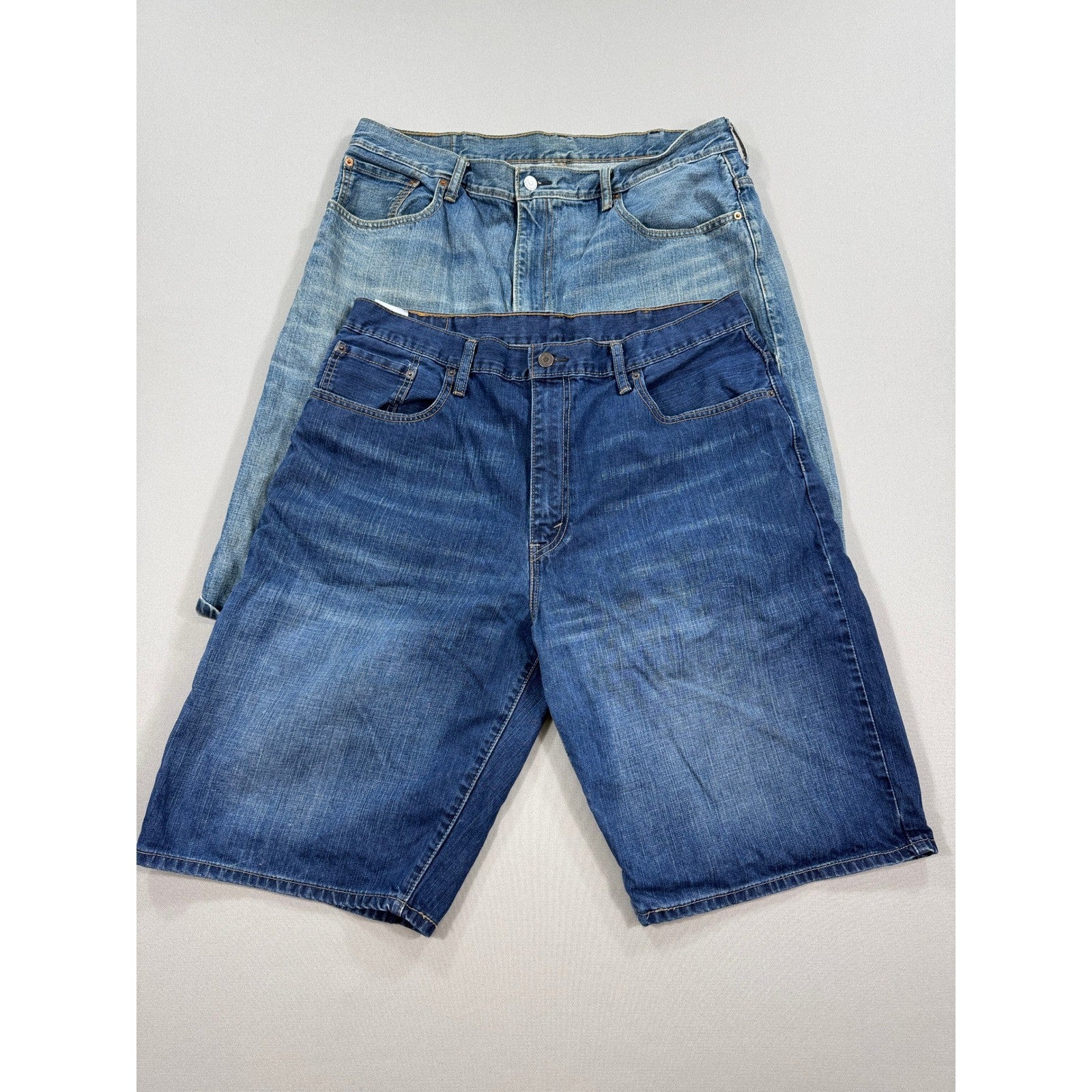 Levi's 569 Denim Shorts 2 Pcs mens W38 Blue Baggy Fit Distressed