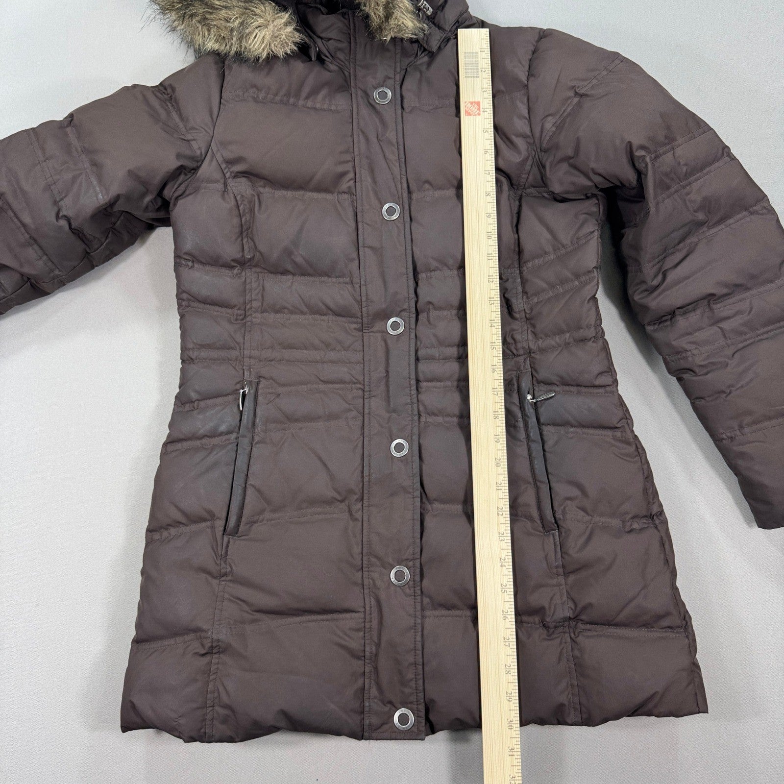 Eddie Bauer Goose Down Womens Coat Medium Fur Hood Cozy Zip & Snap Buttons