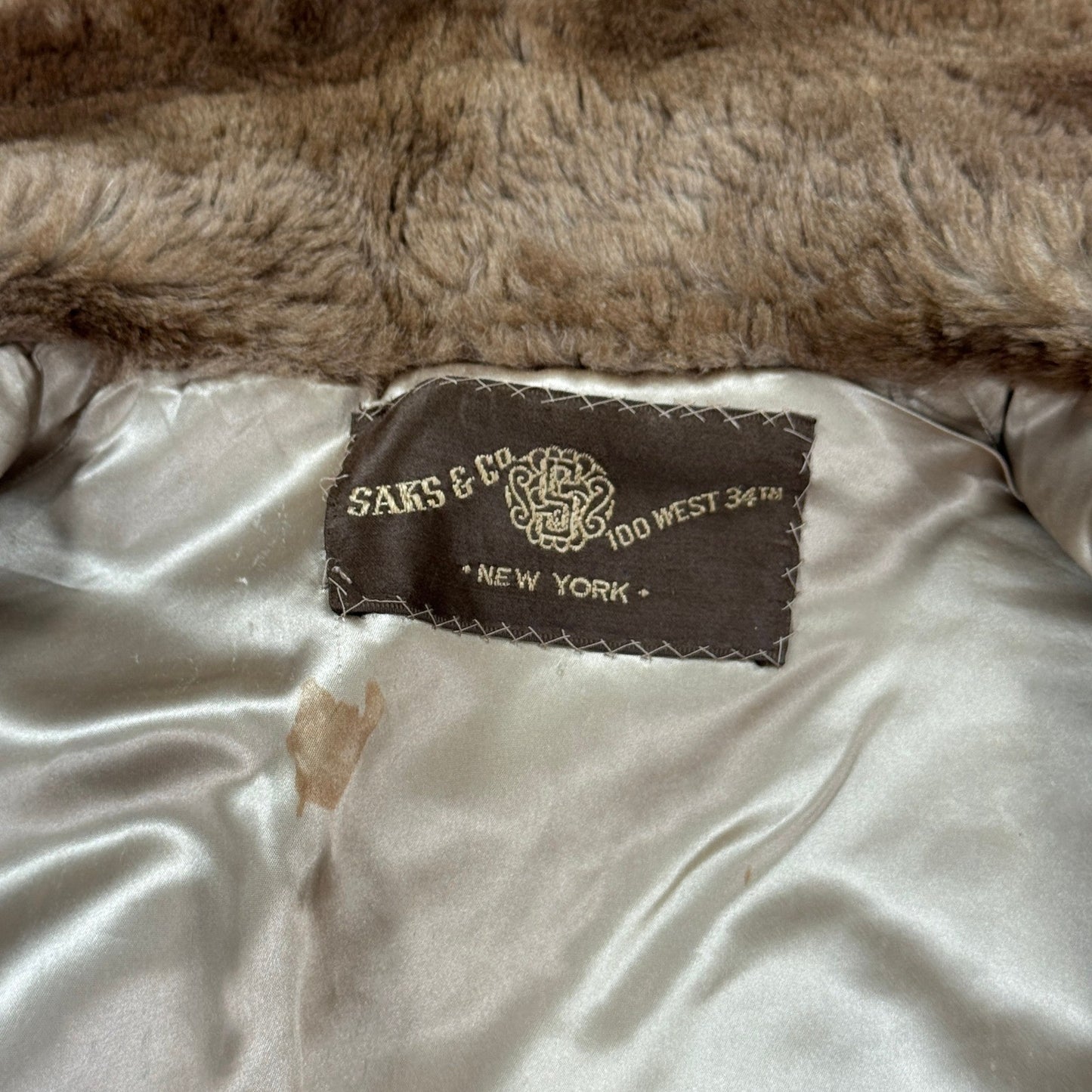 Vintage Saks & Co Fur Coat Womens XL Brown Collared Full Length Lined