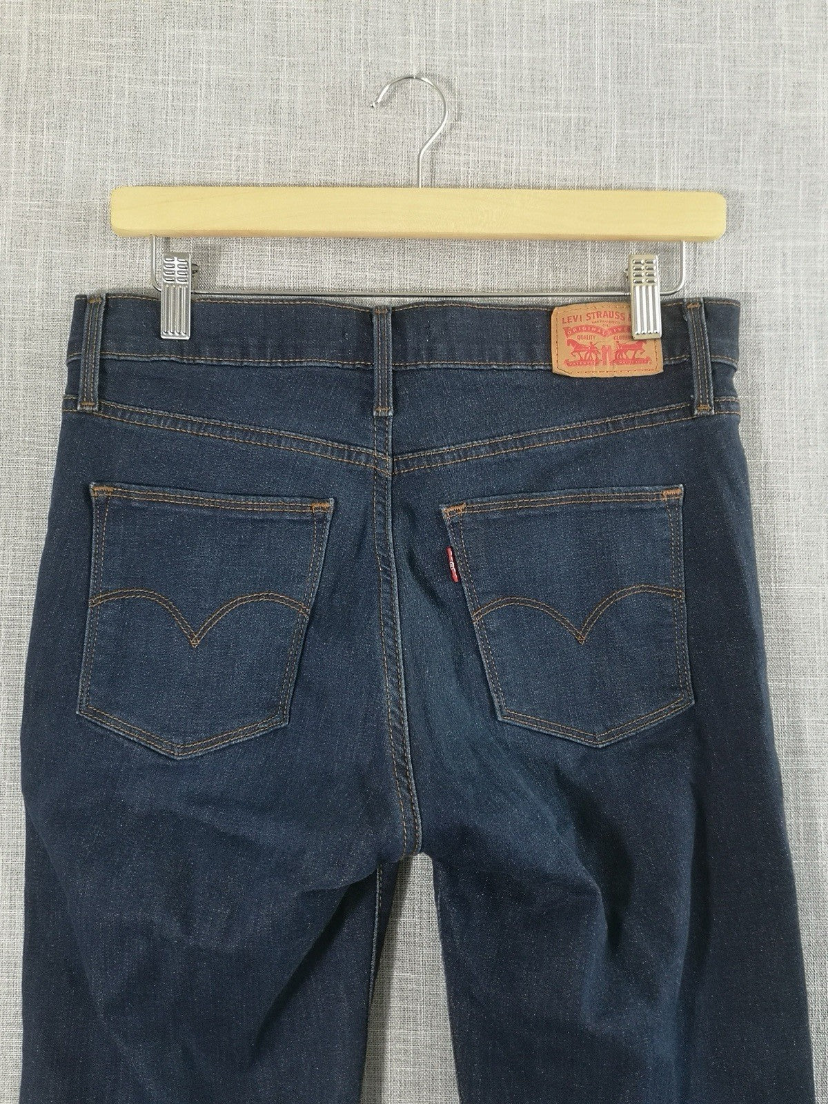 Levi Strauss Slimming Straight Dark Blue Jeans Mens 29x32