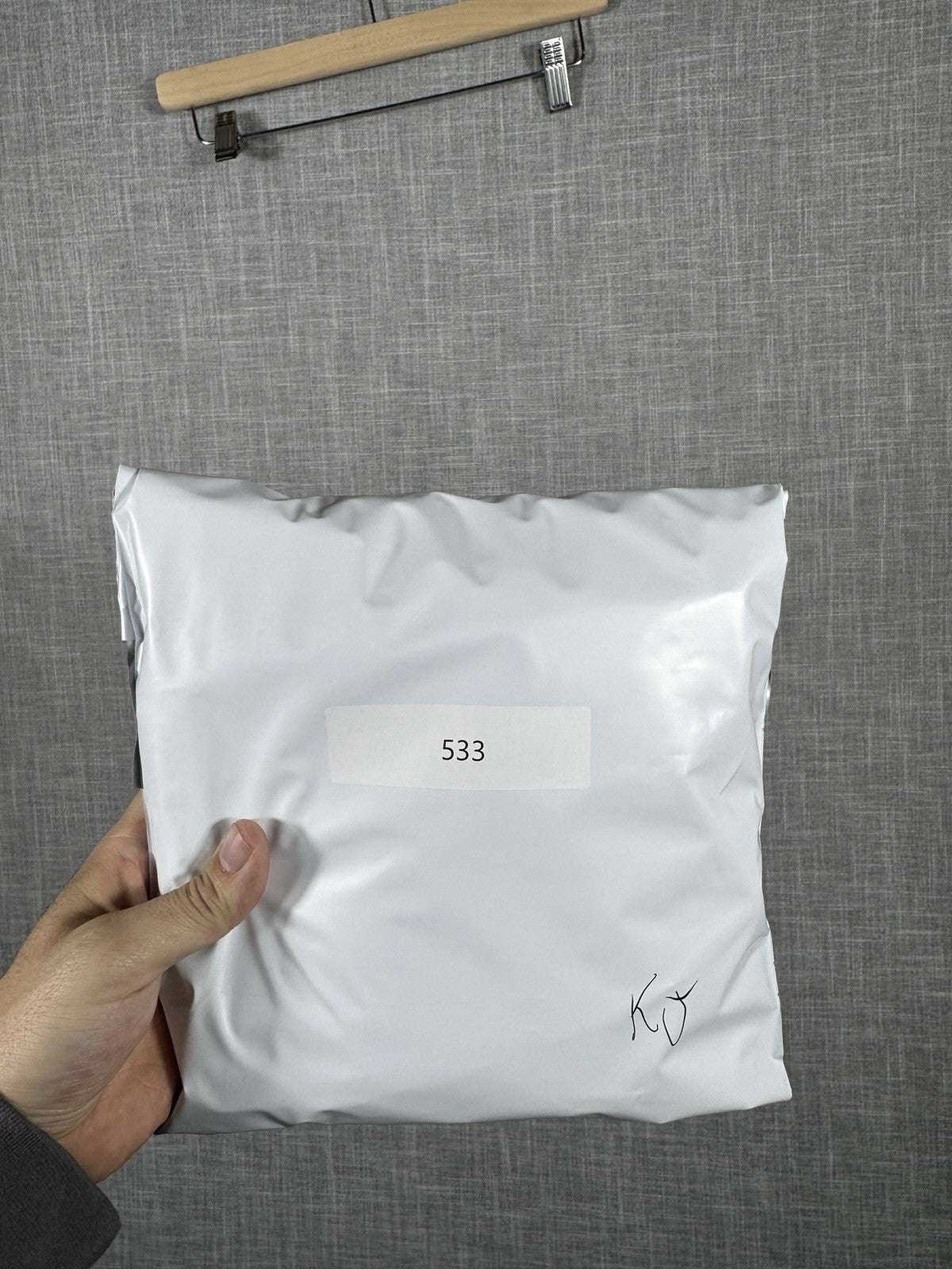 Kut From The Kloth Jeans Skinny Stretch Womens Slightly Distressed Size 8