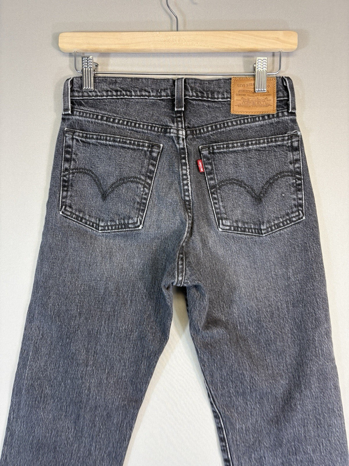 Levi’s Premium Big E Wedgie Straight Red Tab Jeans Womens 25x26 Button Fly