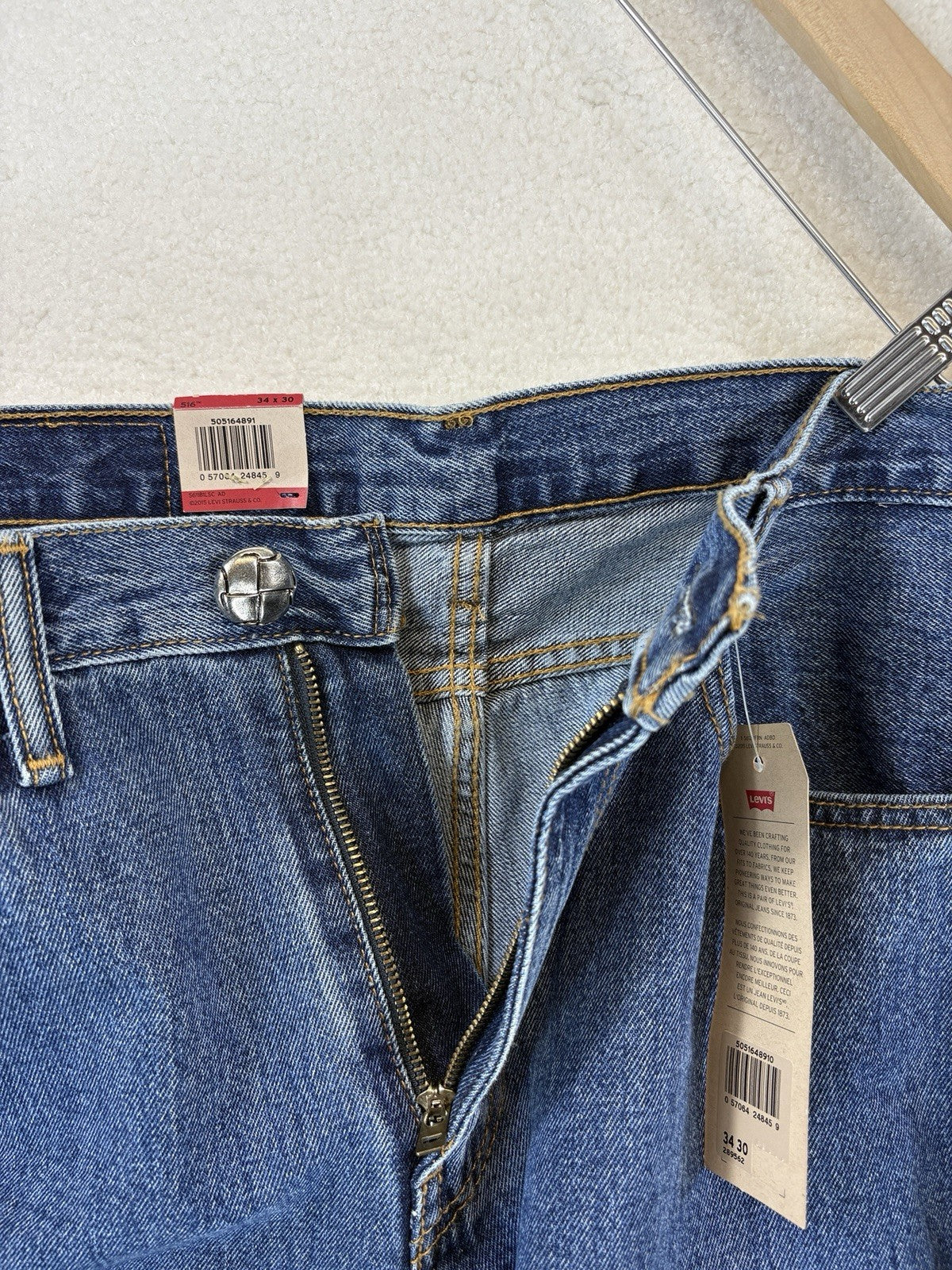 Levi's 516 Slim Straight Jeans Mens 34x30 Medium Wash NEW