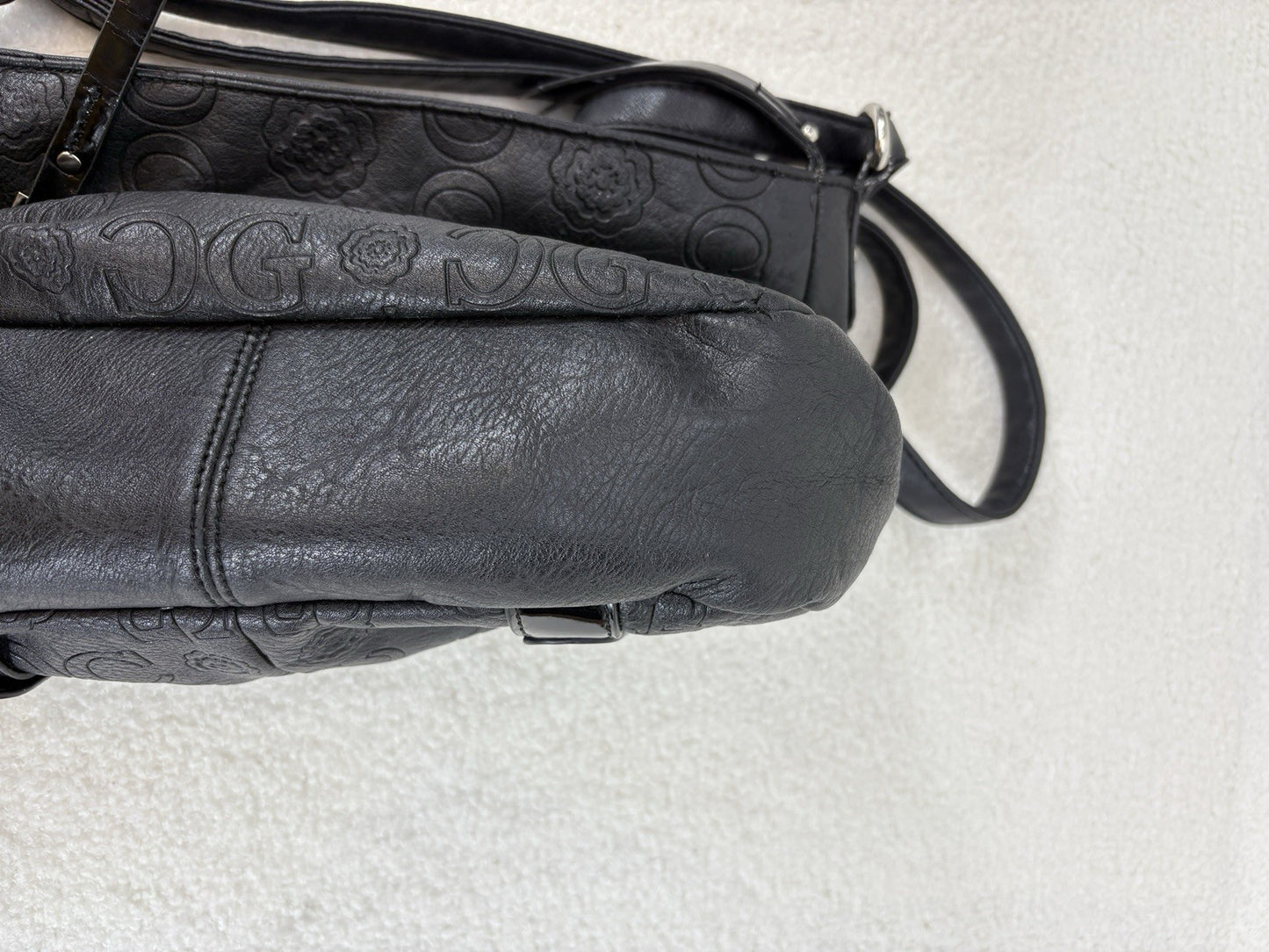 Vintage GUSSACI Black Handbag Full Zip Adjustable Leather