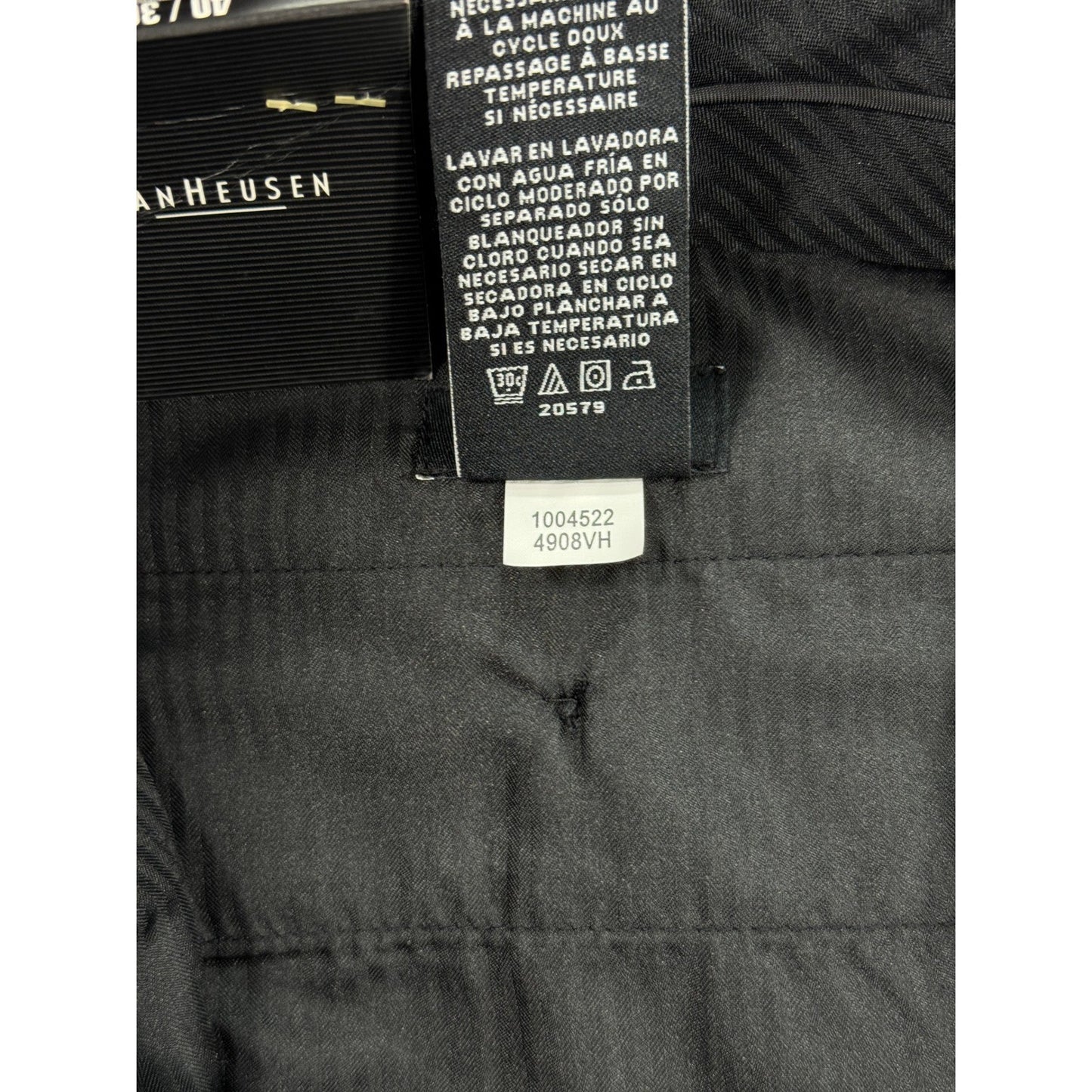 NEW Van Heusen Dress Pants mens 40x30 Gray Straight Leg Pleated Studio