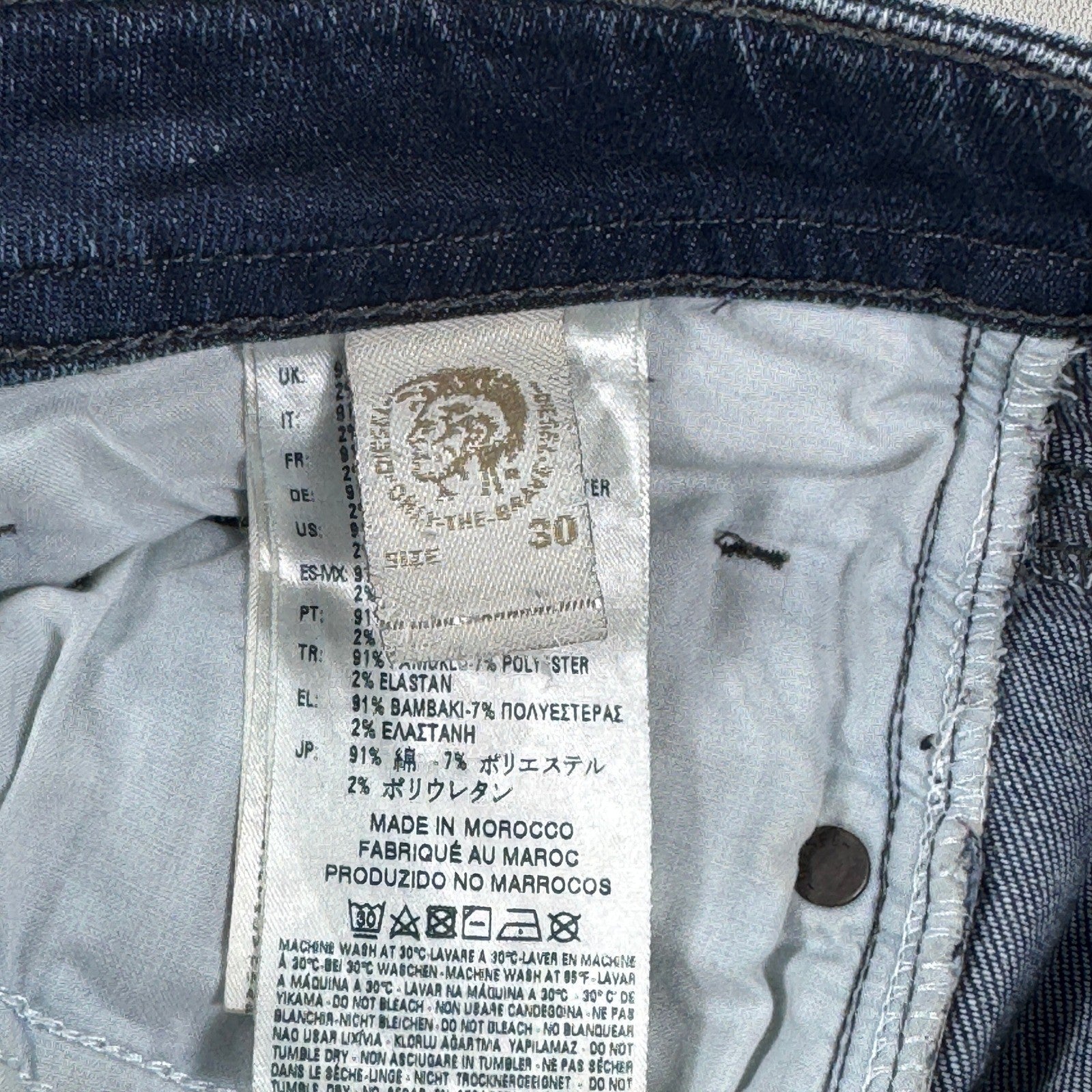 Diesel Akee Jeans Stretch mens 30x28 Regular Slim Tapered Leg Blue Denim 0835N