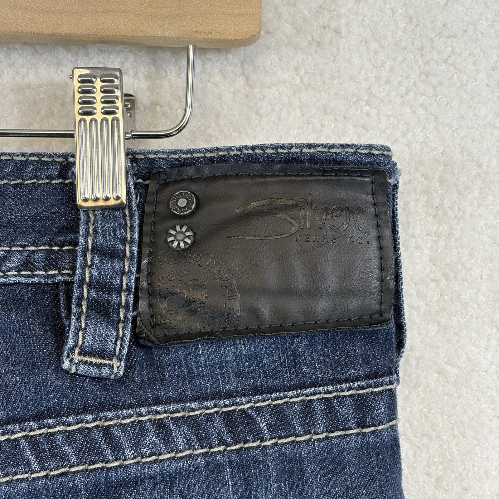 Silver Jeans Zac Blue Denim Relaxed Fit Mens 32x30  Straight Leg Dark Wash