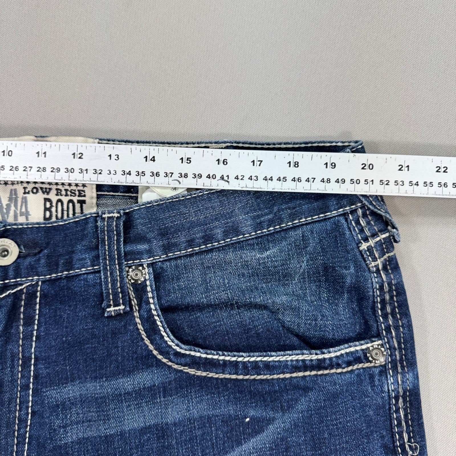 Ariat M4 Jeans Low Rise Bootcut Mens 38x32 Turnout Denim Blue Distressed Stretch