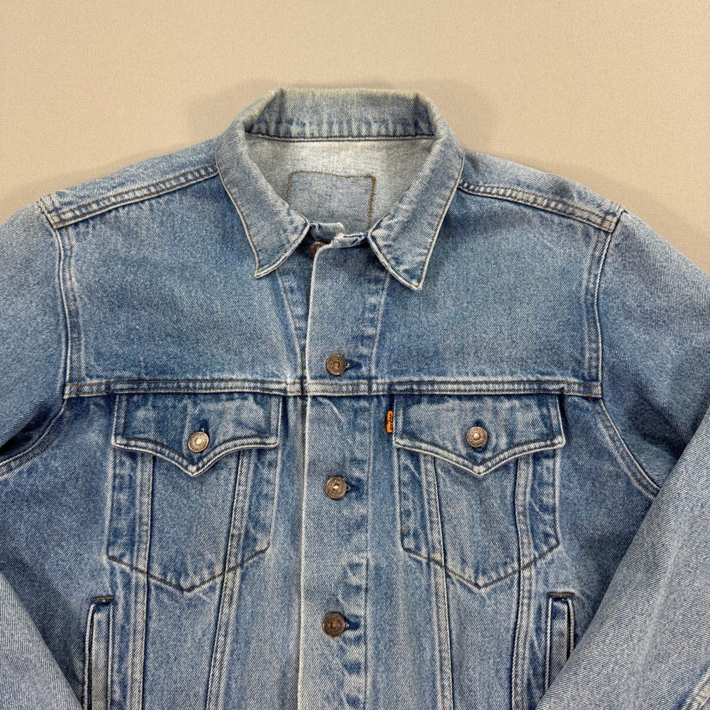 Vintage Levis Denim Trucker Jacket mens Small Light Wash Orange Tab 75515-0212