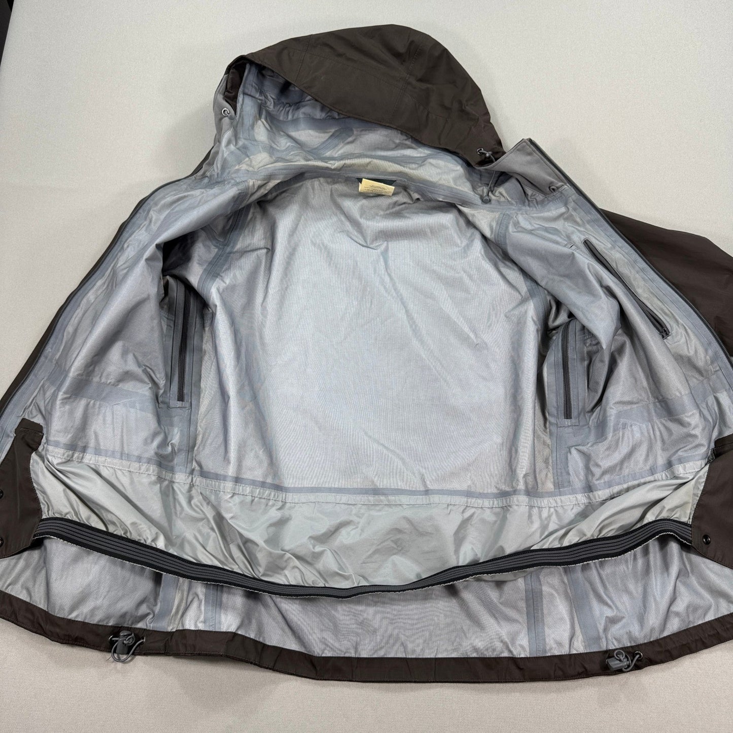 VTG Mountain Equipment Rain Jacket Womens Large Brown Full Zip Waterproof Hooded