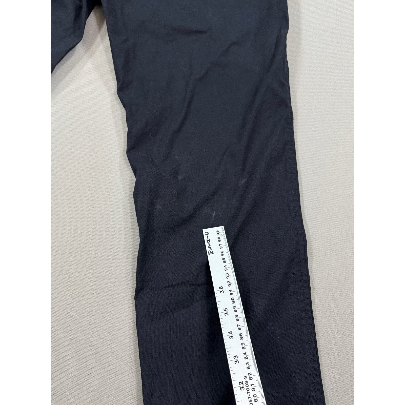 NWT Dockers mens Chino Pants Straight Fit 34x32 Black Casual - Read Description