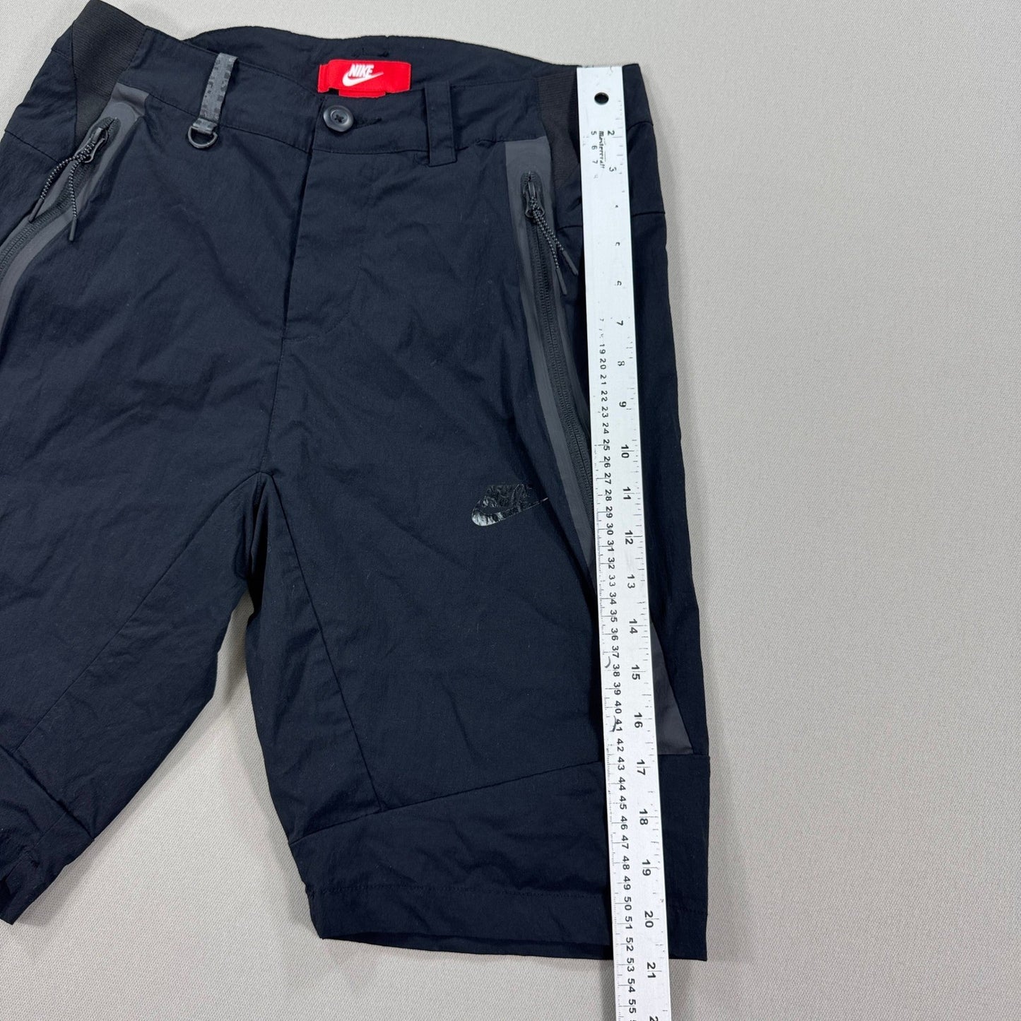 Nike Sportswear Shorts Tech Bonded Woven mens Medium Navy Blue Zipped Pockets