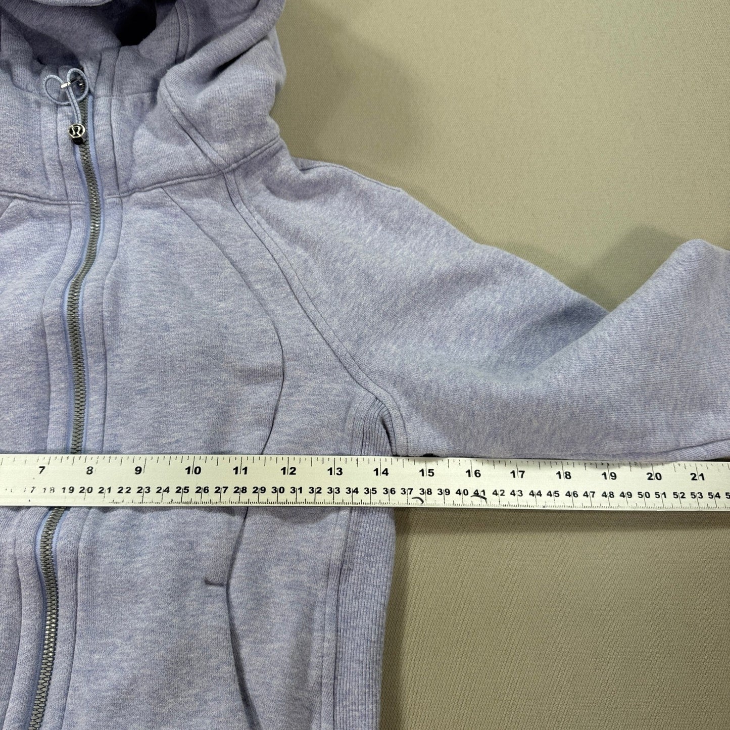 Lululemon Scuba Hoodie Womens Size 2 Purple Full Zip Athletic Wear Fleece